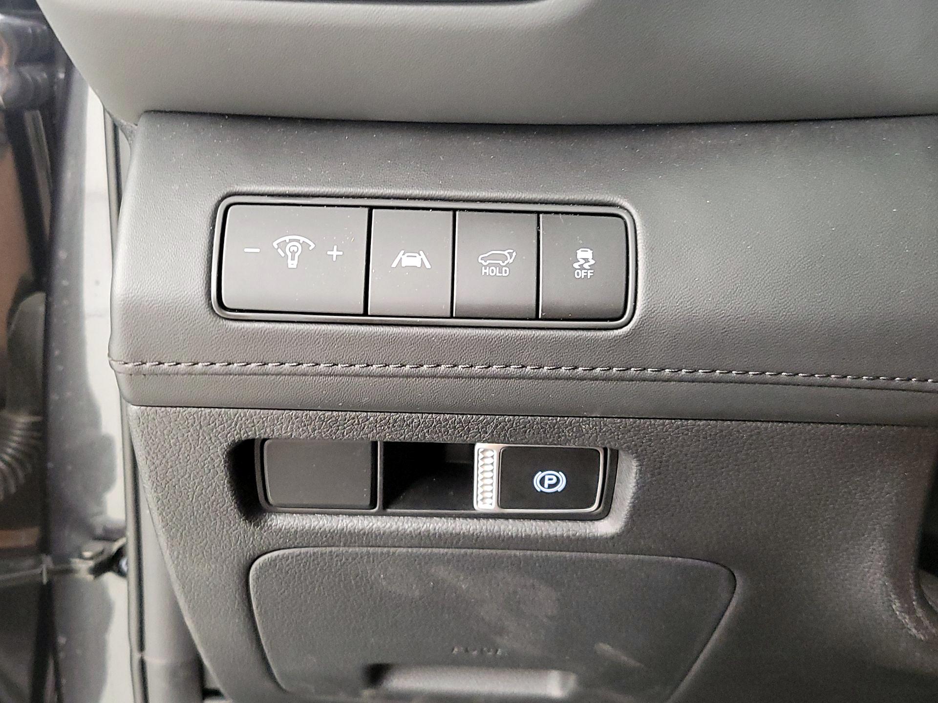 Thumbnail: 2022 Hyundai Santa Fe - 13