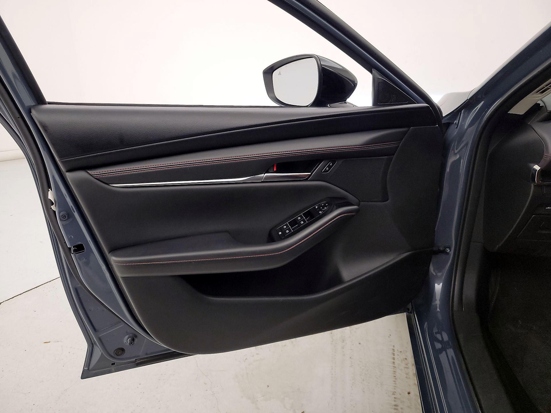 Thumbnail: 2024 Mazda Mazda3 - 12