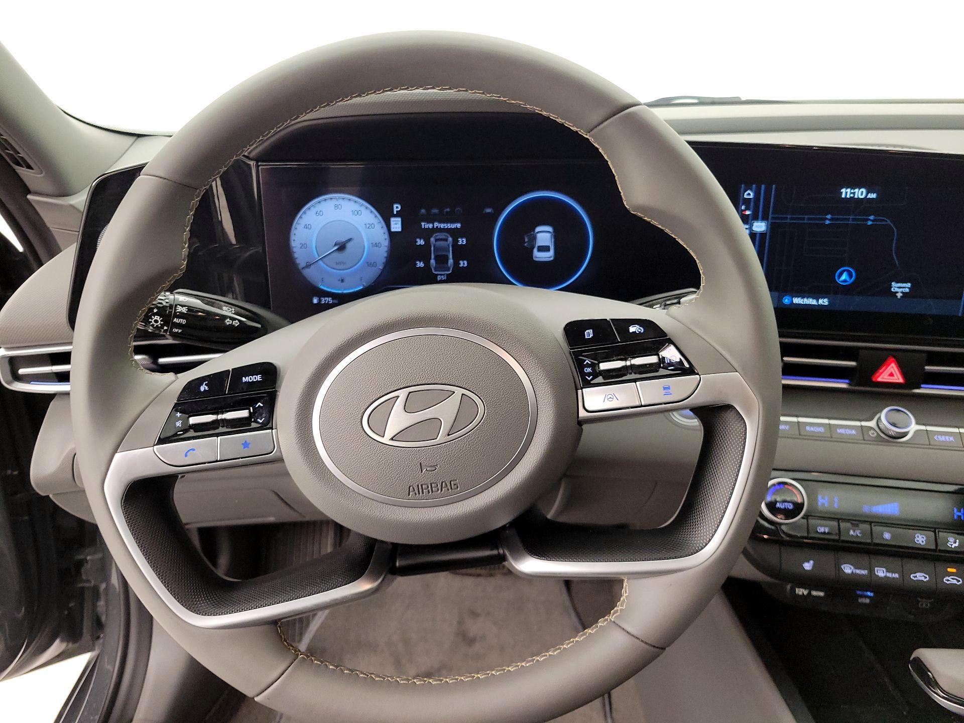 Thumbnail: 2024 Hyundai Elantra - 10