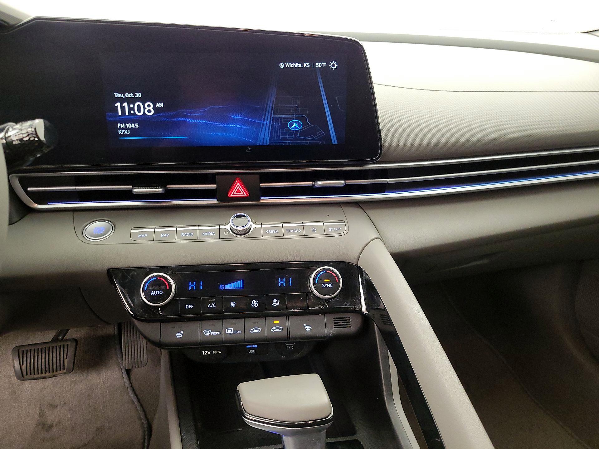 Thumbnail: 2024 Hyundai Elantra - 16