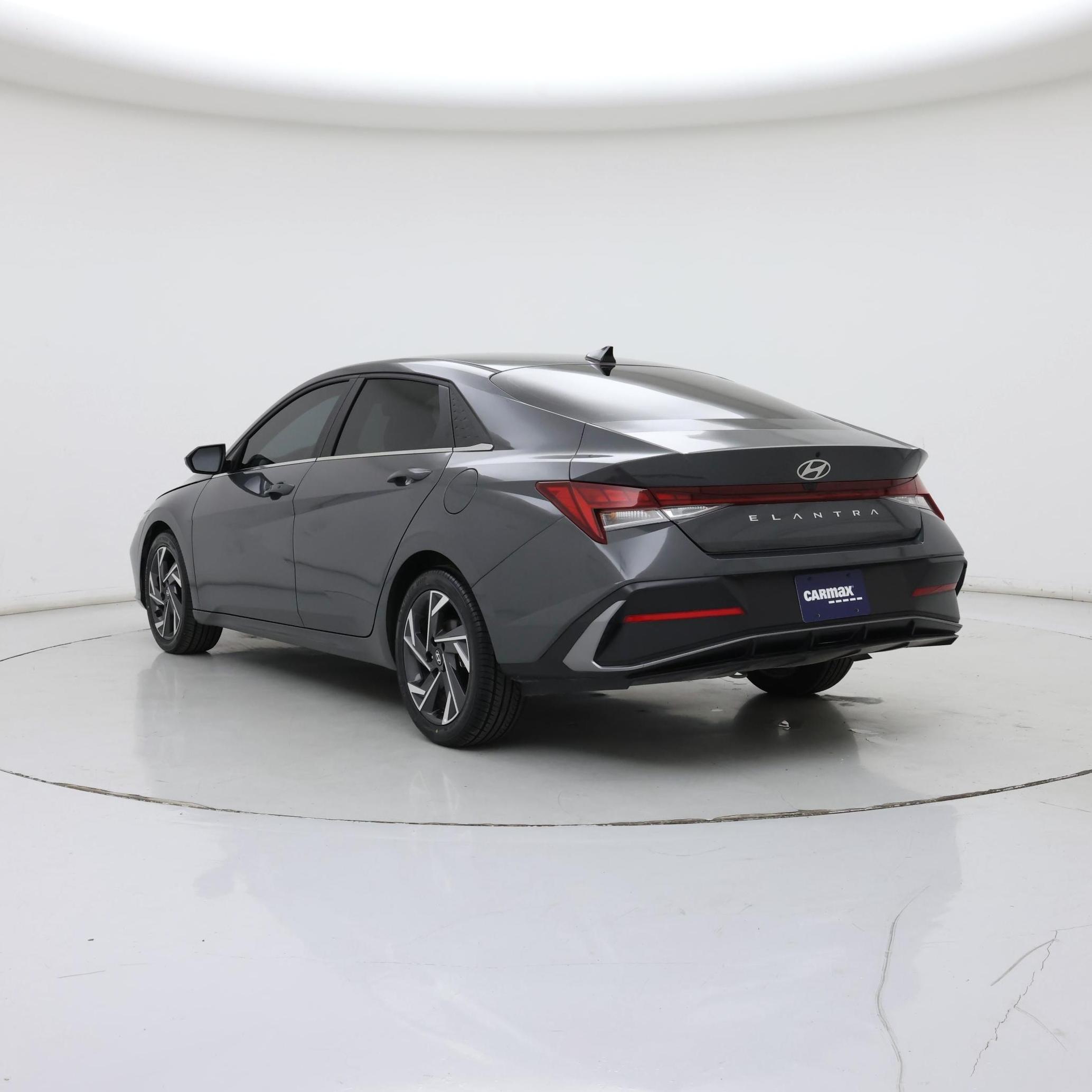 Thumbnail: 2024 Hyundai Elantra - 2