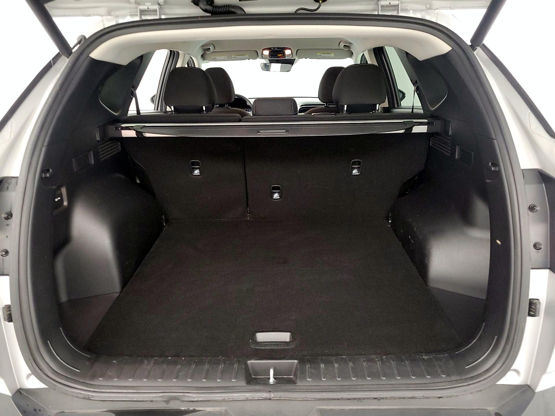 Thumbnail: 2023 Hyundai Tucson - 20