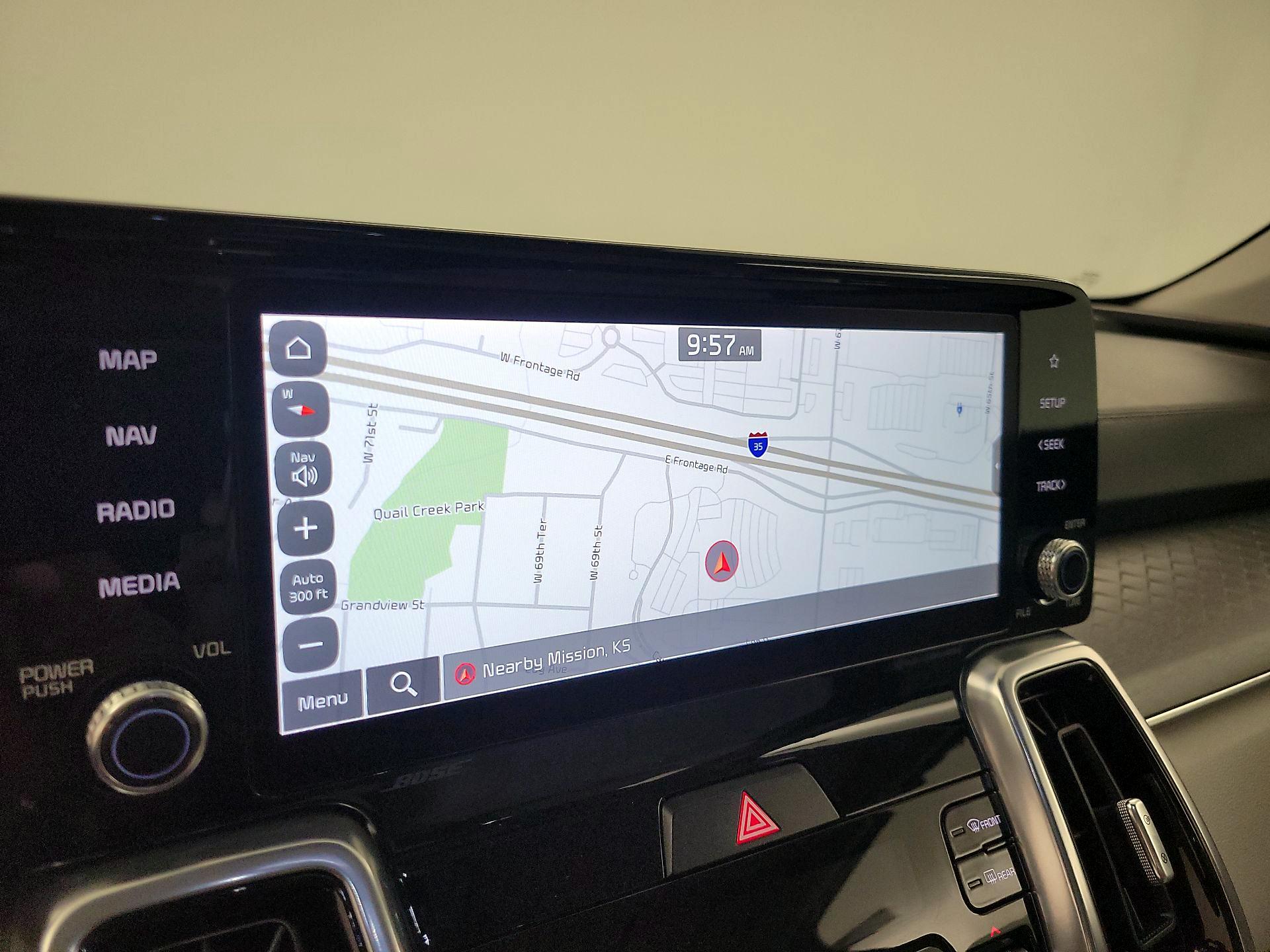 Thumbnail: 2023 Kia Sorento - 14