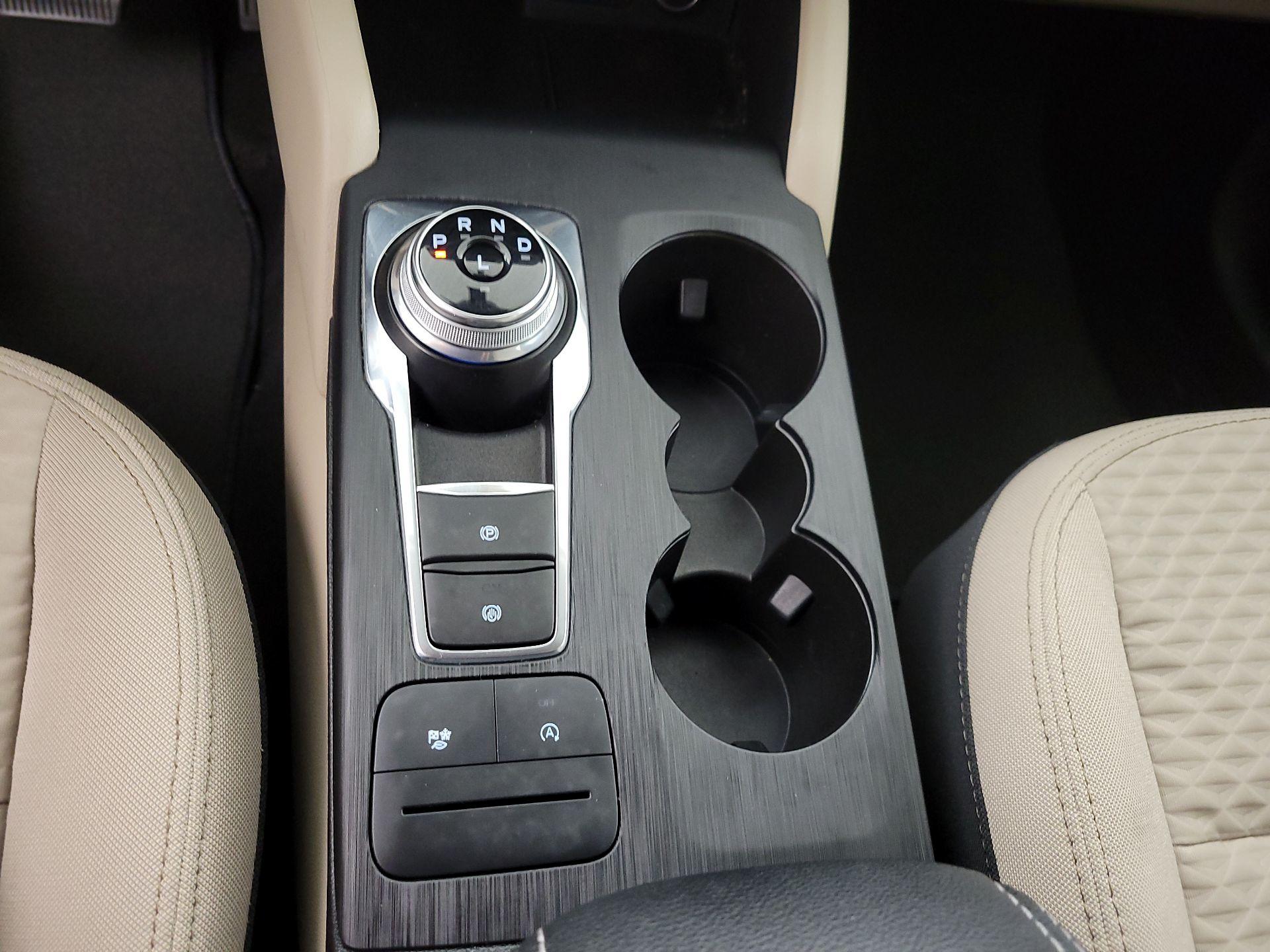 Thumbnail: 2020 Ford Escape - 17