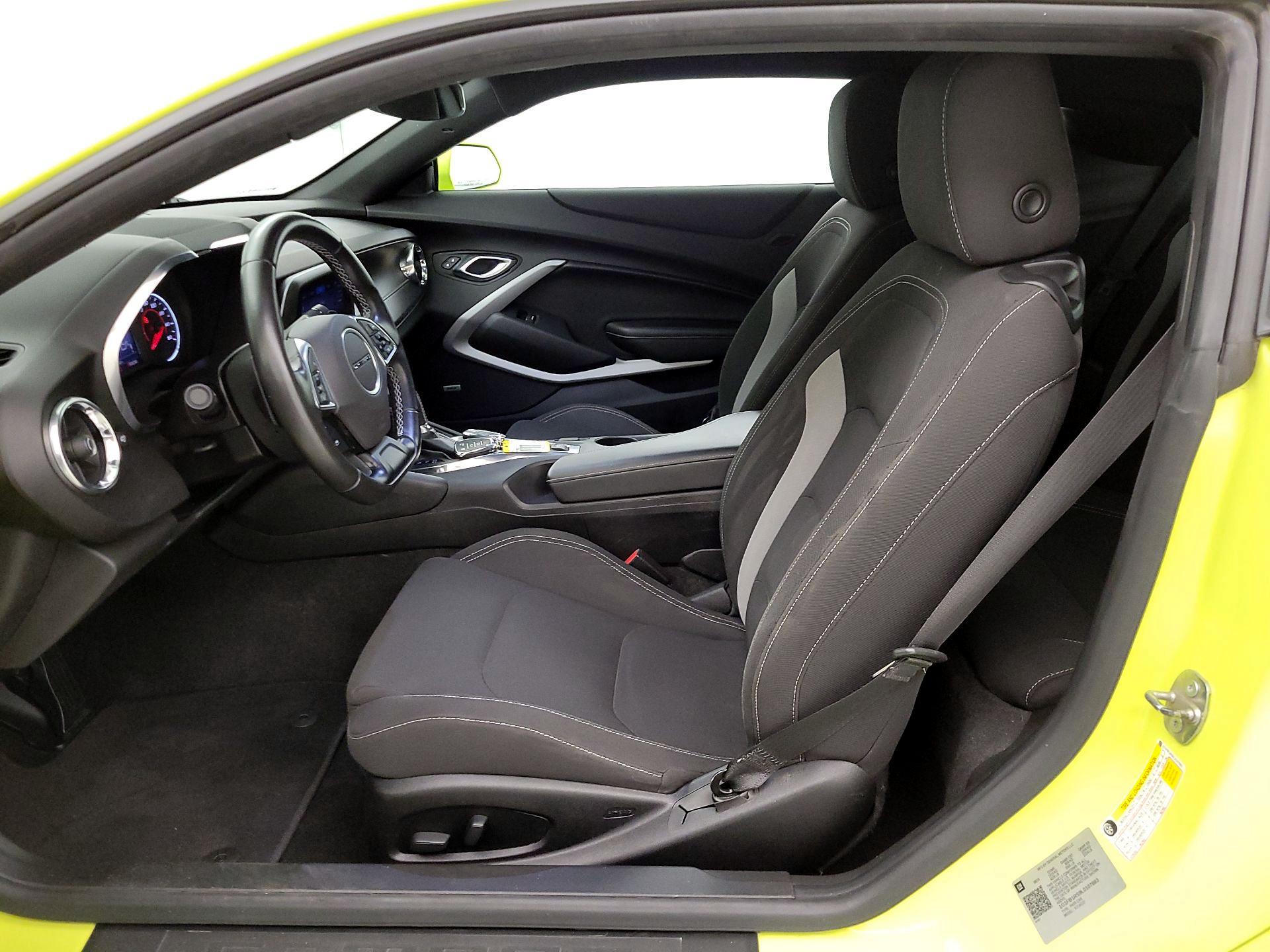 Thumbnail: 2020 Chevrolet Camaro - 11