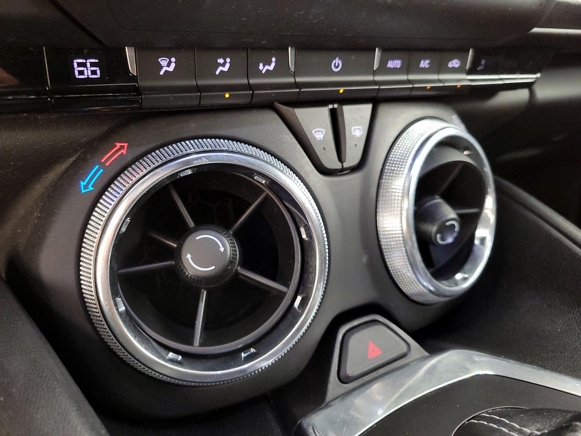 Thumbnail: 2020 Chevrolet Camaro - 15