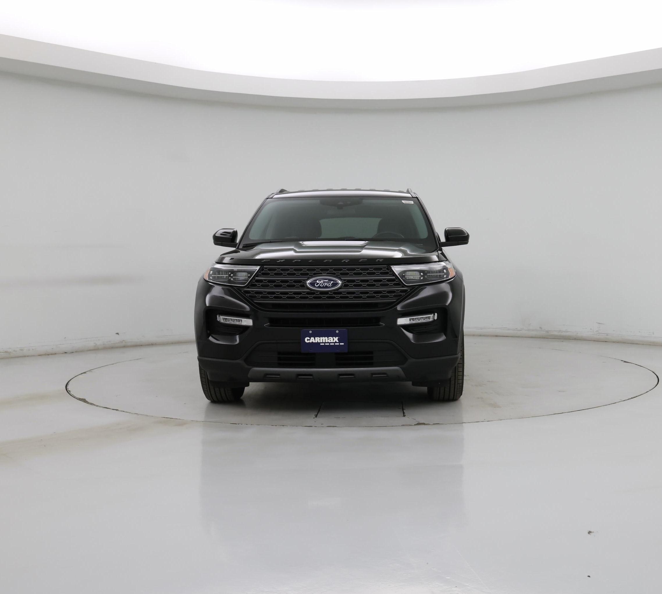 Thumbnail: 2022 Ford Explorer - 5