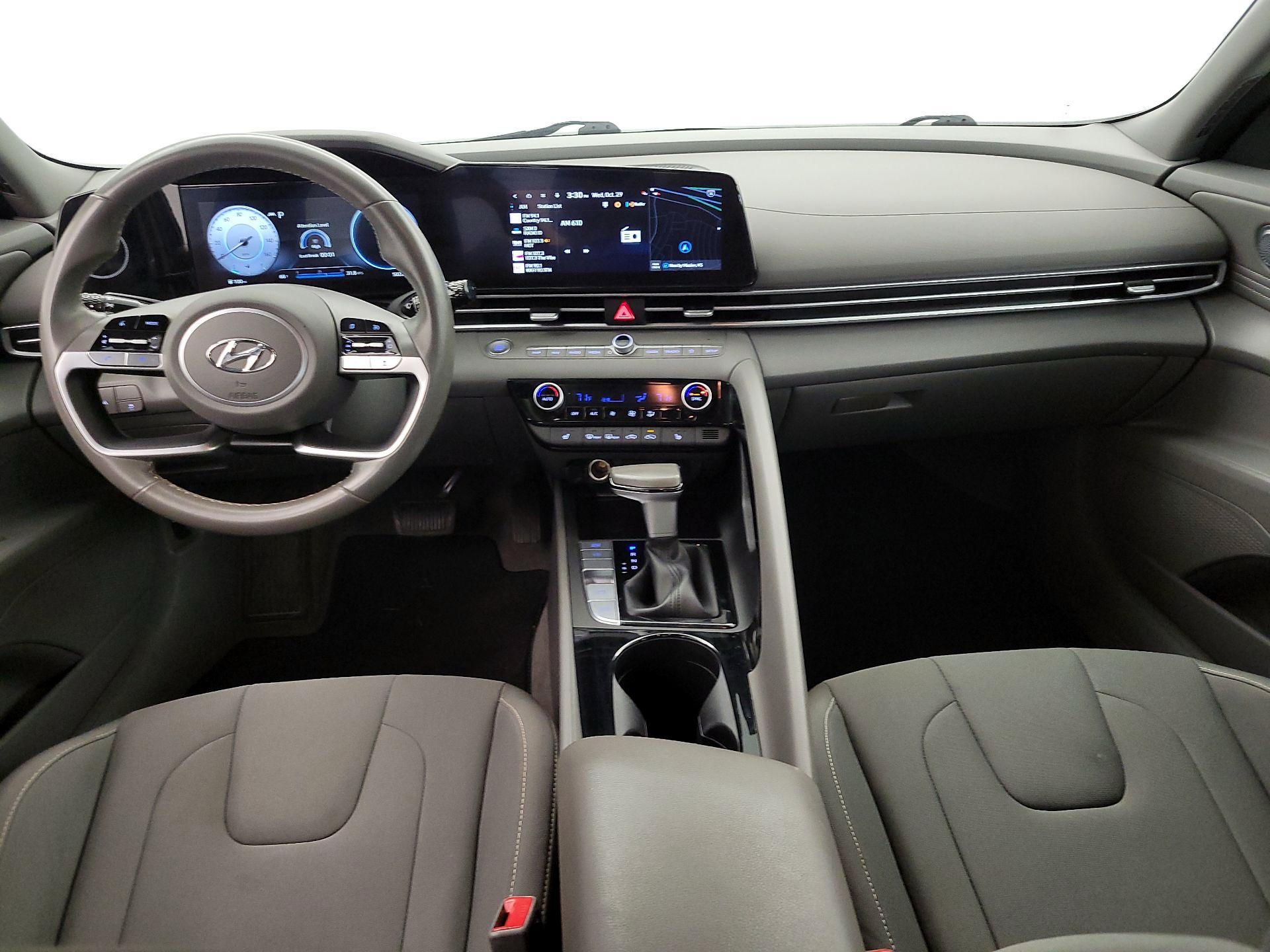 Thumbnail: 2023 Hyundai Elantra - 9