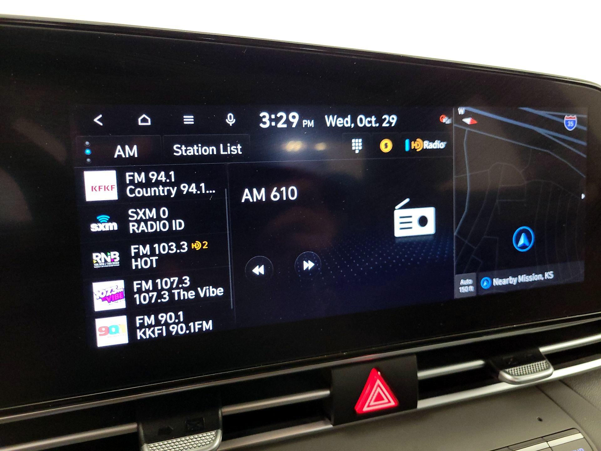 Thumbnail: 2023 Hyundai Elantra - 15