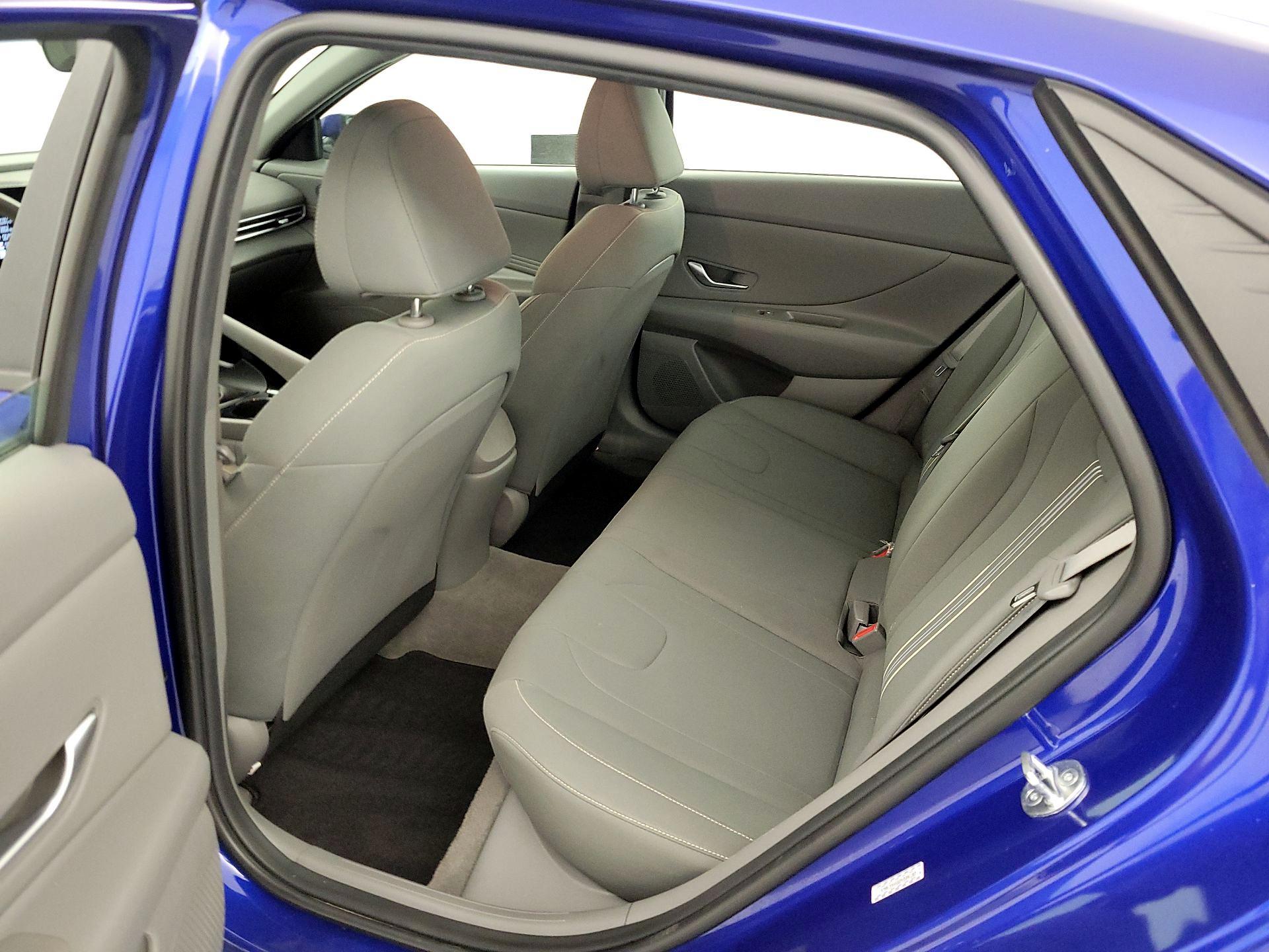 Thumbnail: 2023 Hyundai Elantra - 19