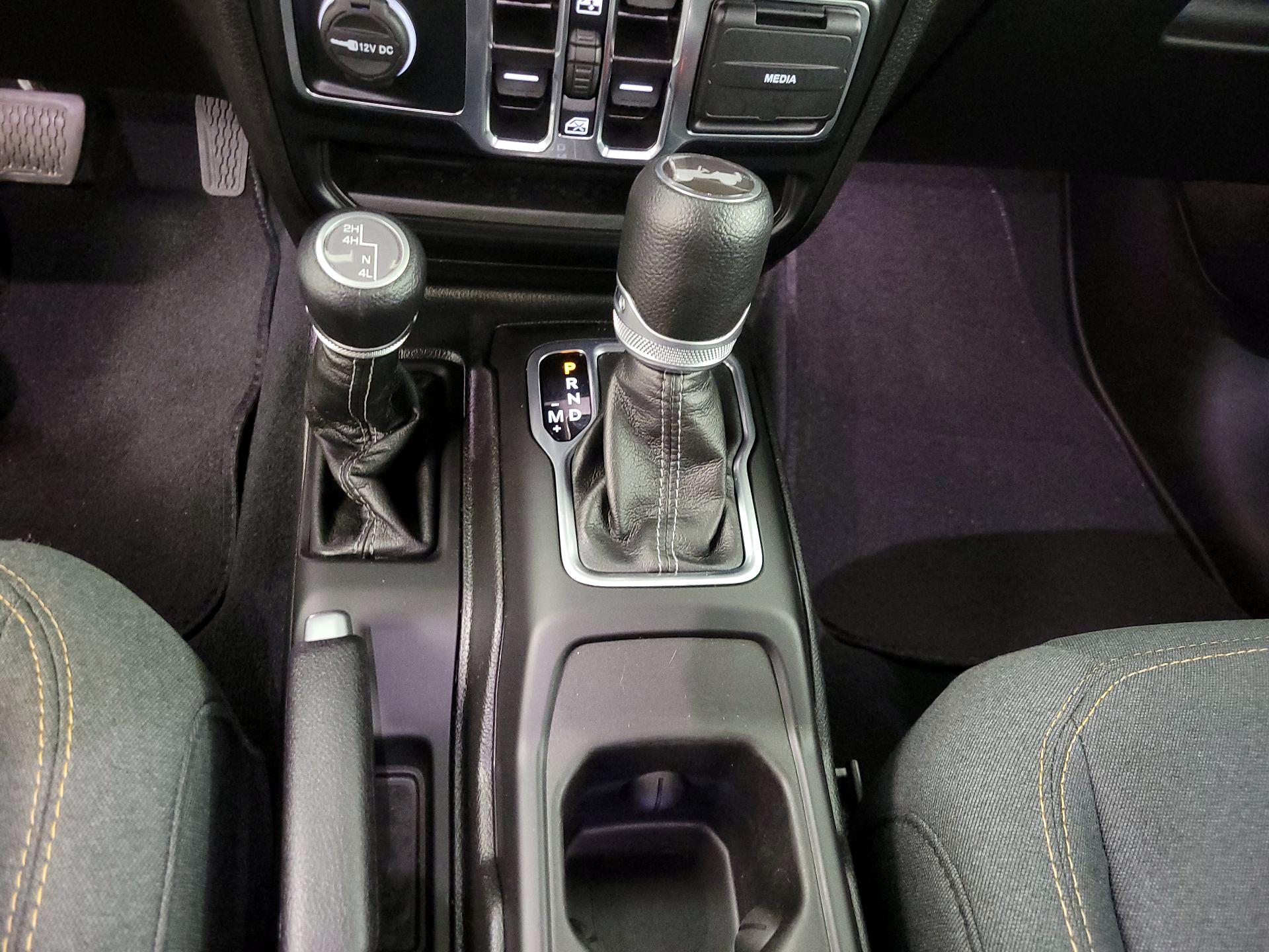 Thumbnail: 2024 Jeep Wrangler - 17