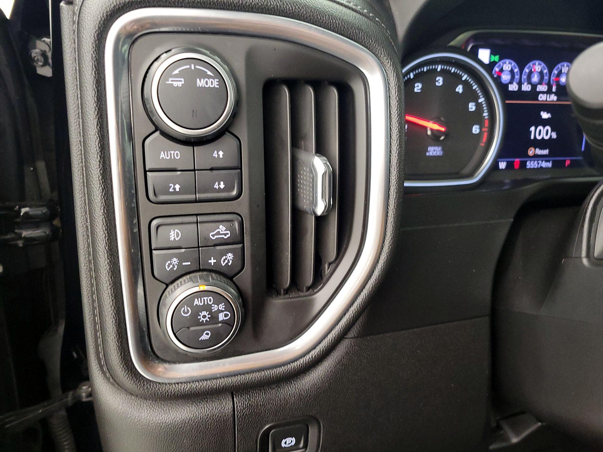 Thumbnail: 2020 Chevrolet Silverado 1500 - 13