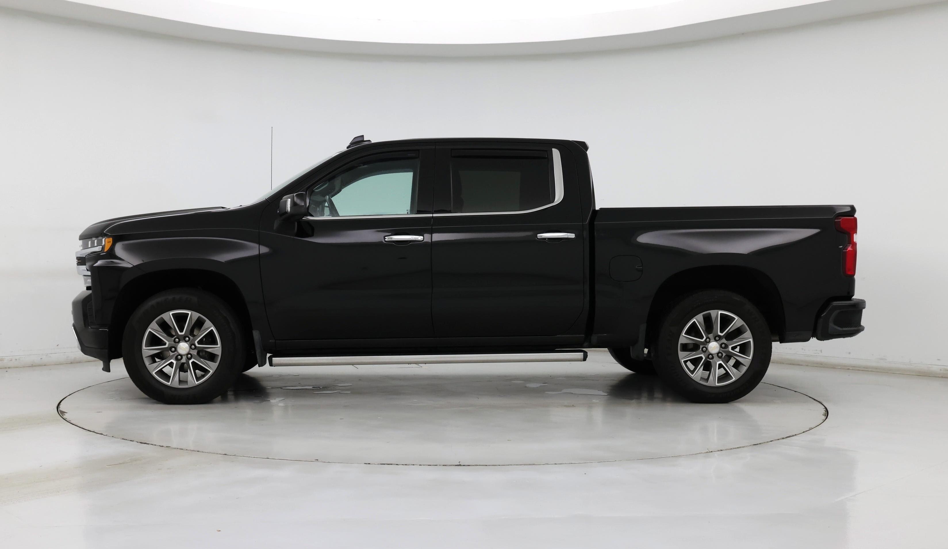 Thumbnail: 2020 Chevrolet Silverado 1500 - 3