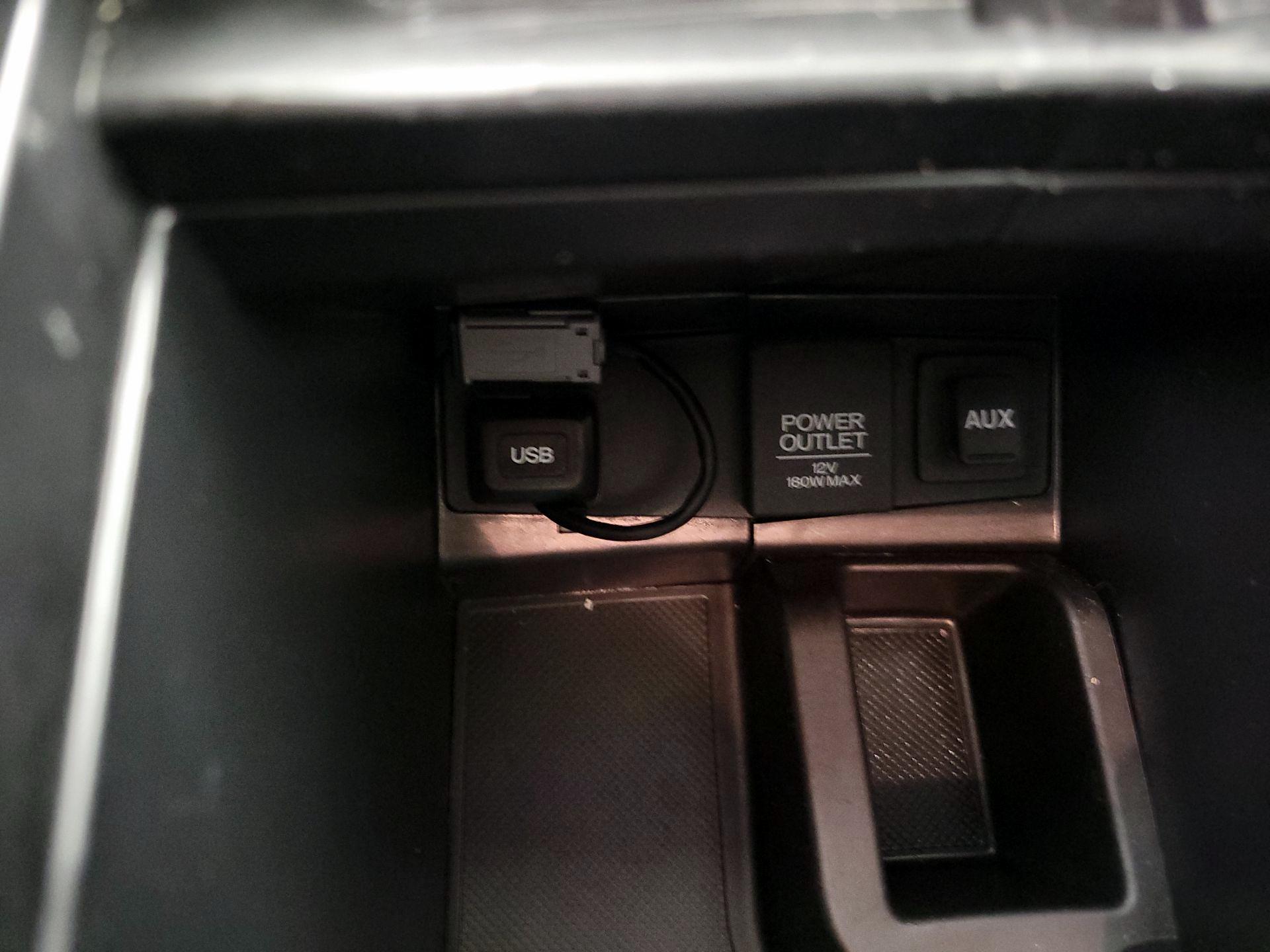 Thumbnail: 2014 Honda CR-V - 18