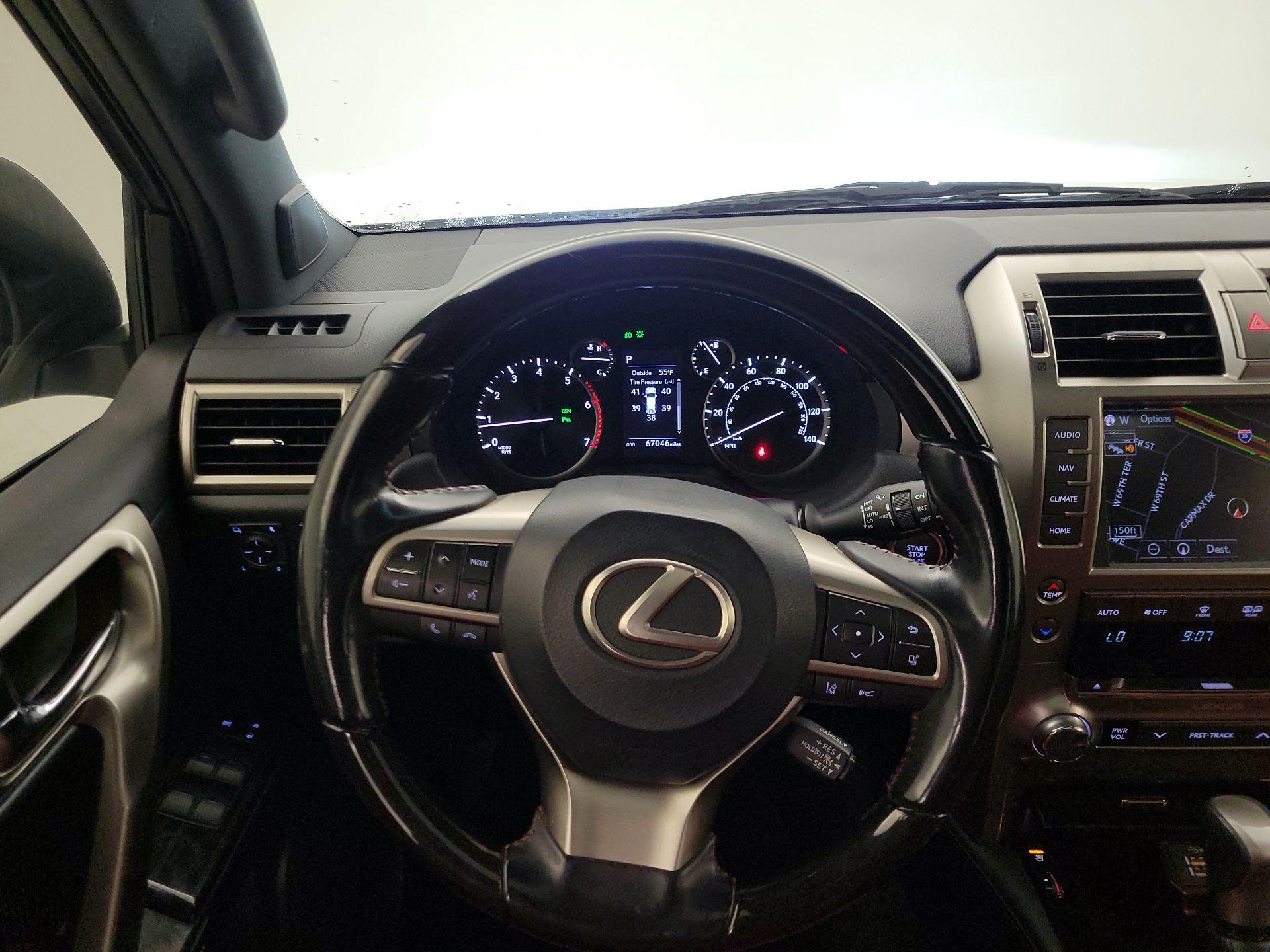 Thumbnail: 2021 Lexus GX - 10