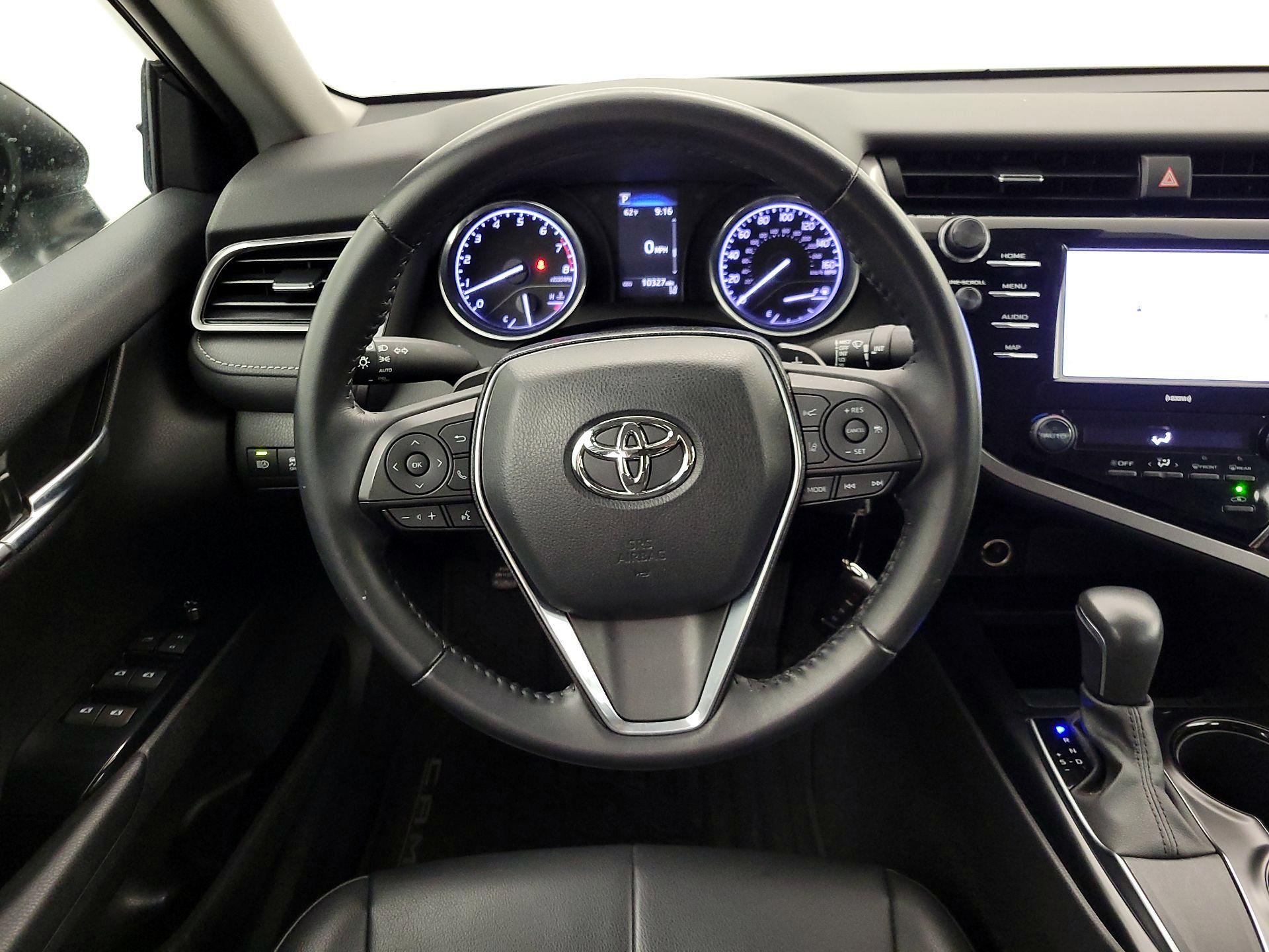 Thumbnail: 2020 Toyota Camry - 10