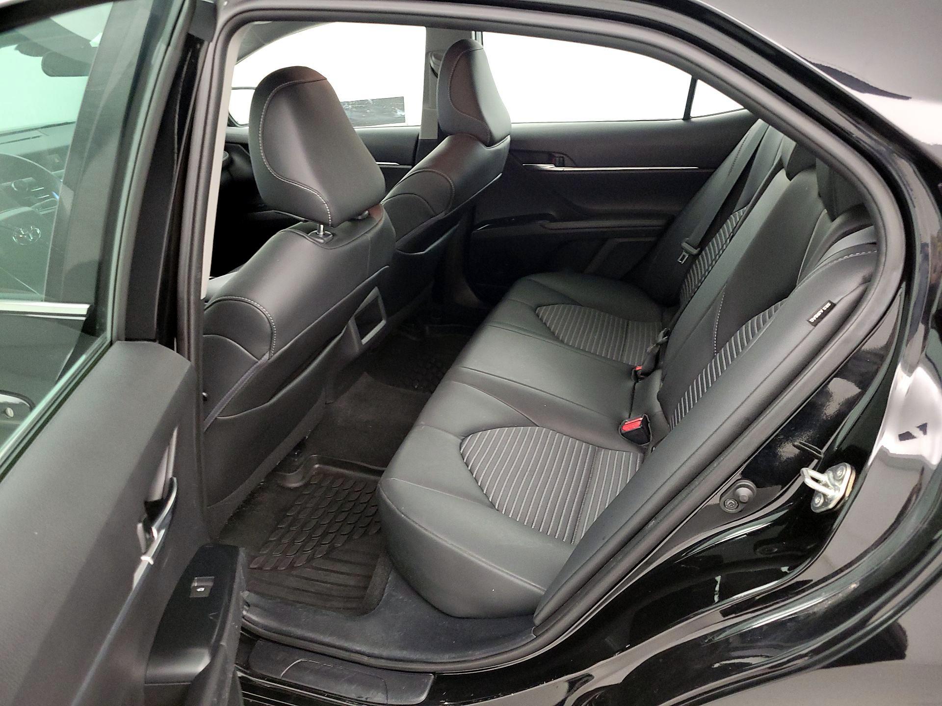Thumbnail: 2020 Toyota Camry - 19