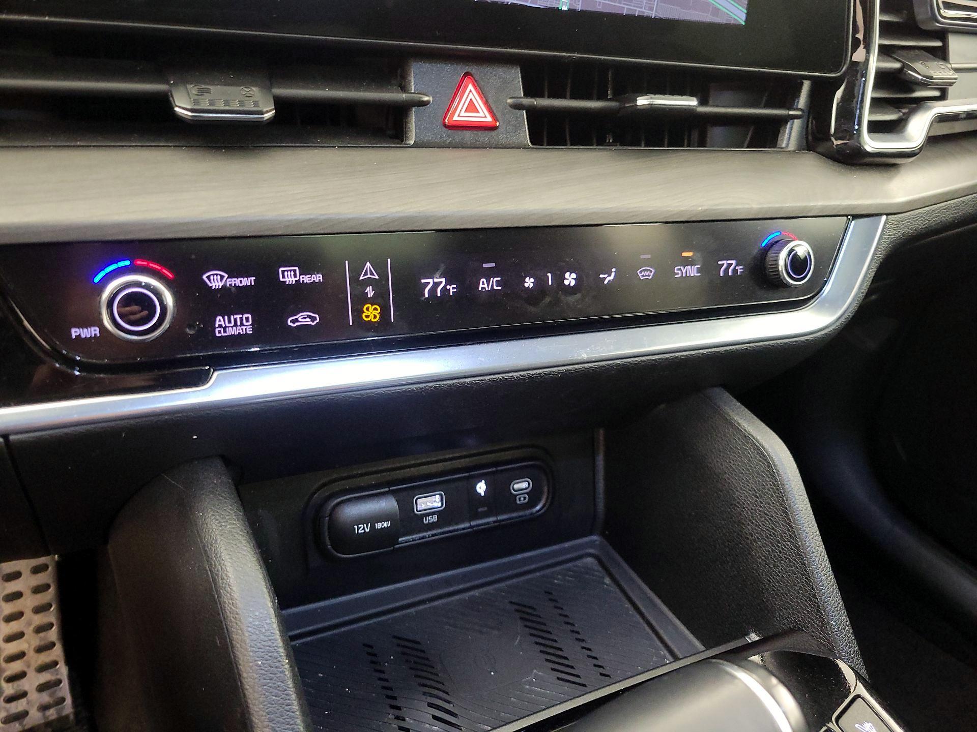 Thumbnail: 2023 Kia Sportage - 17