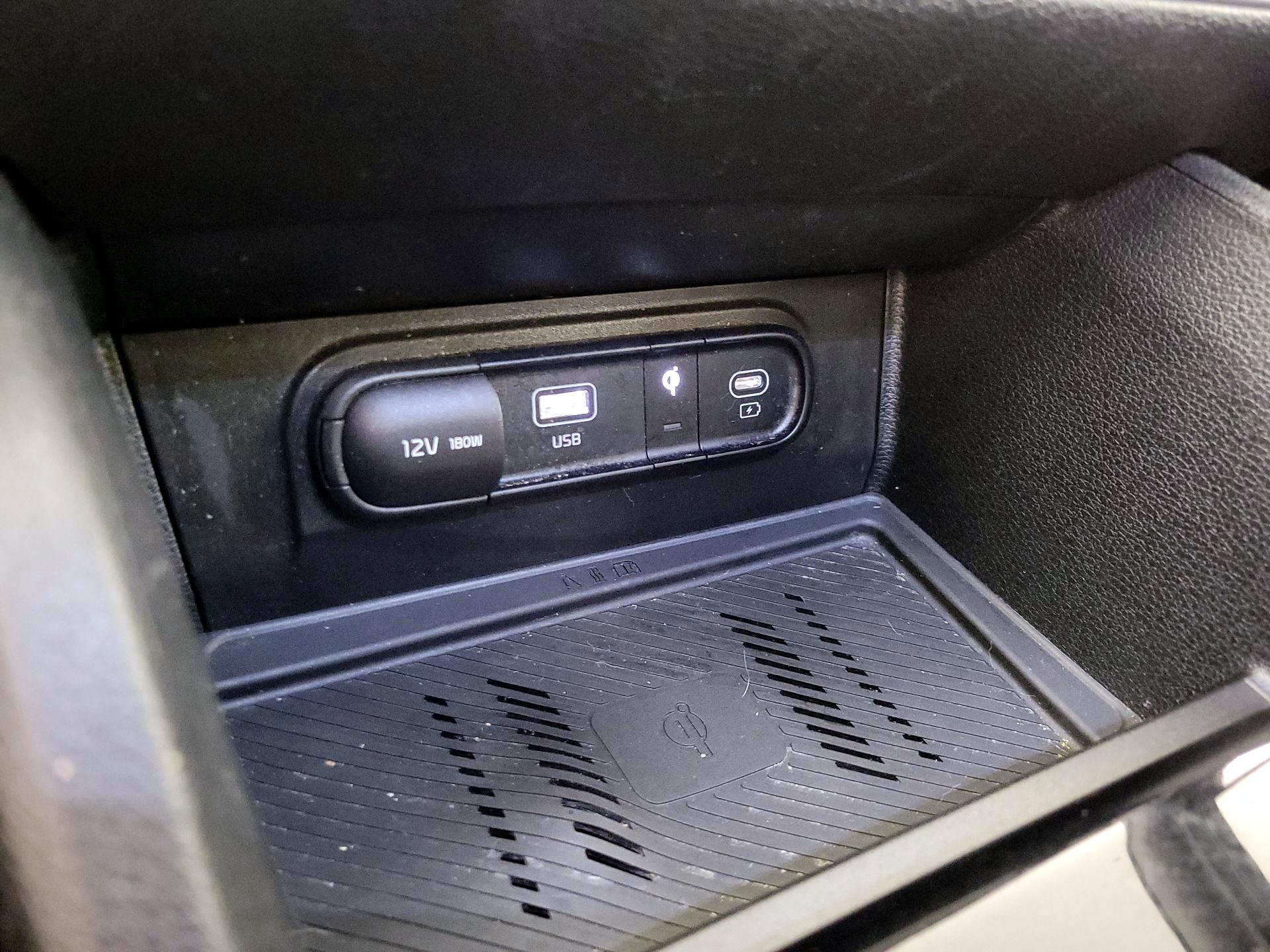 Thumbnail: 2023 Kia Sportage - 19