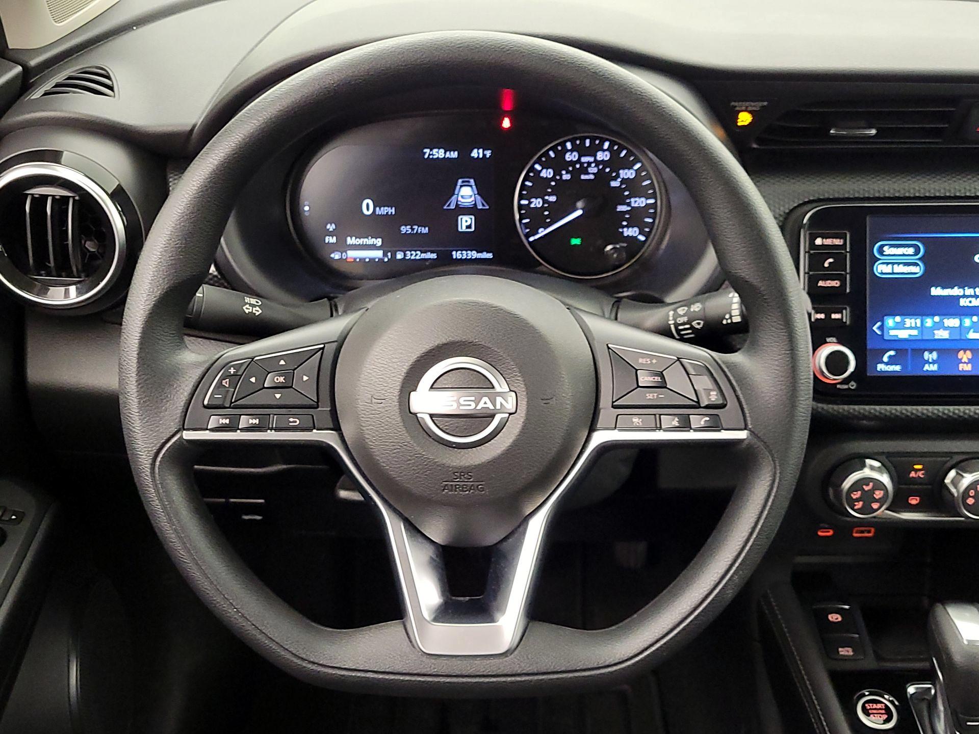 Thumbnail: 2024 Nissan Kicks - 10