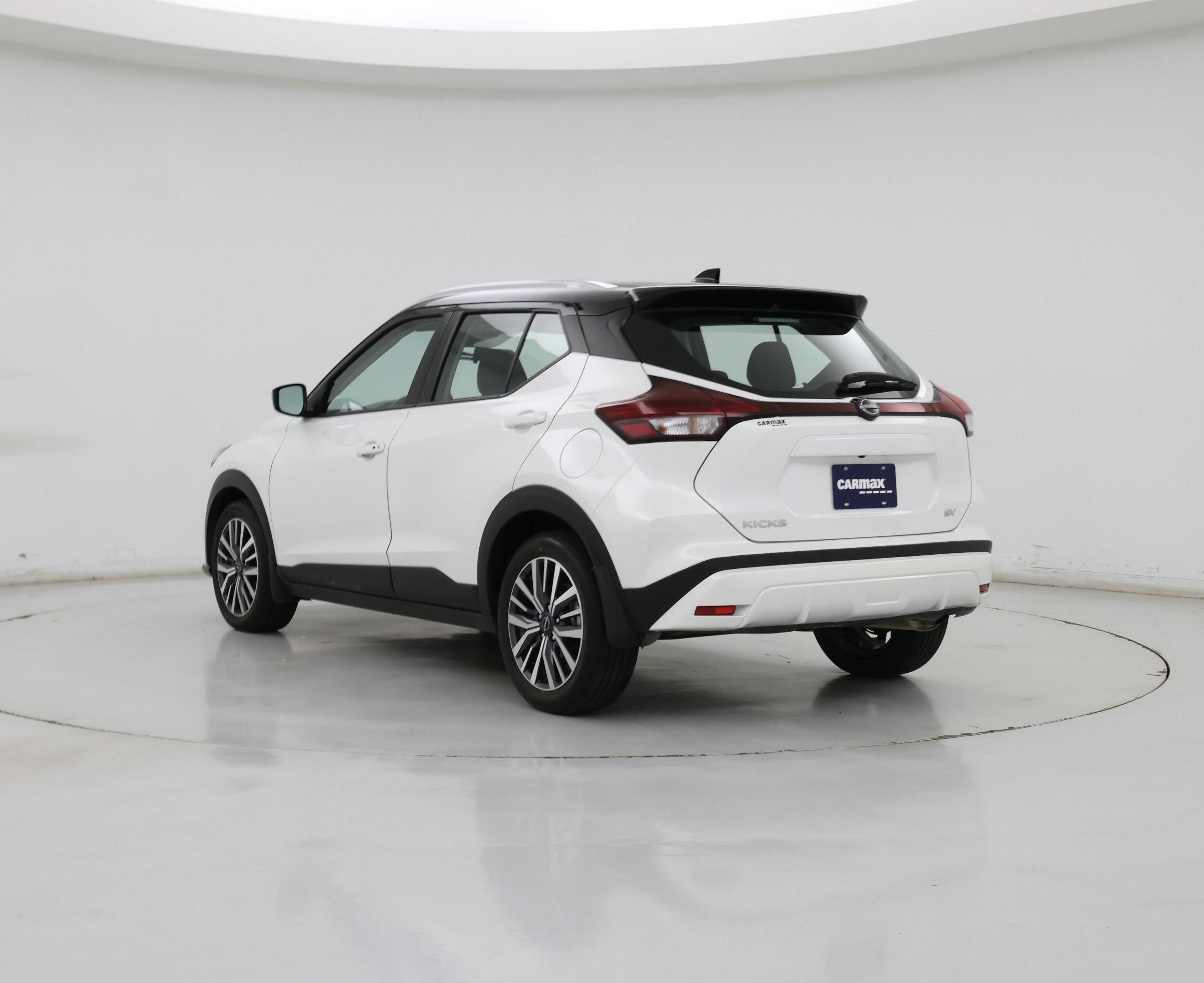 Thumbnail: 2024 Nissan Kicks - 2