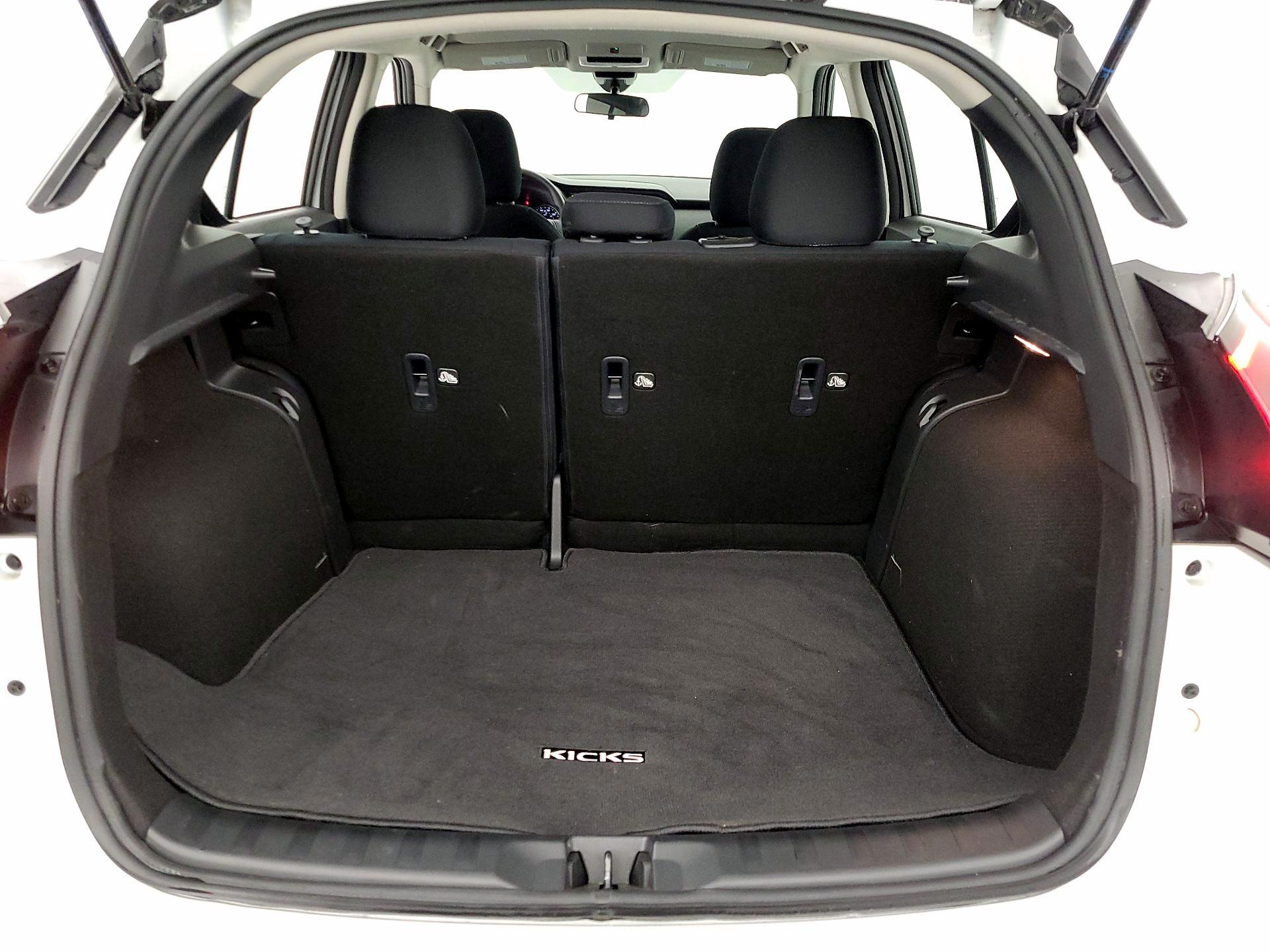 Thumbnail: 2024 Nissan Kicks - 19