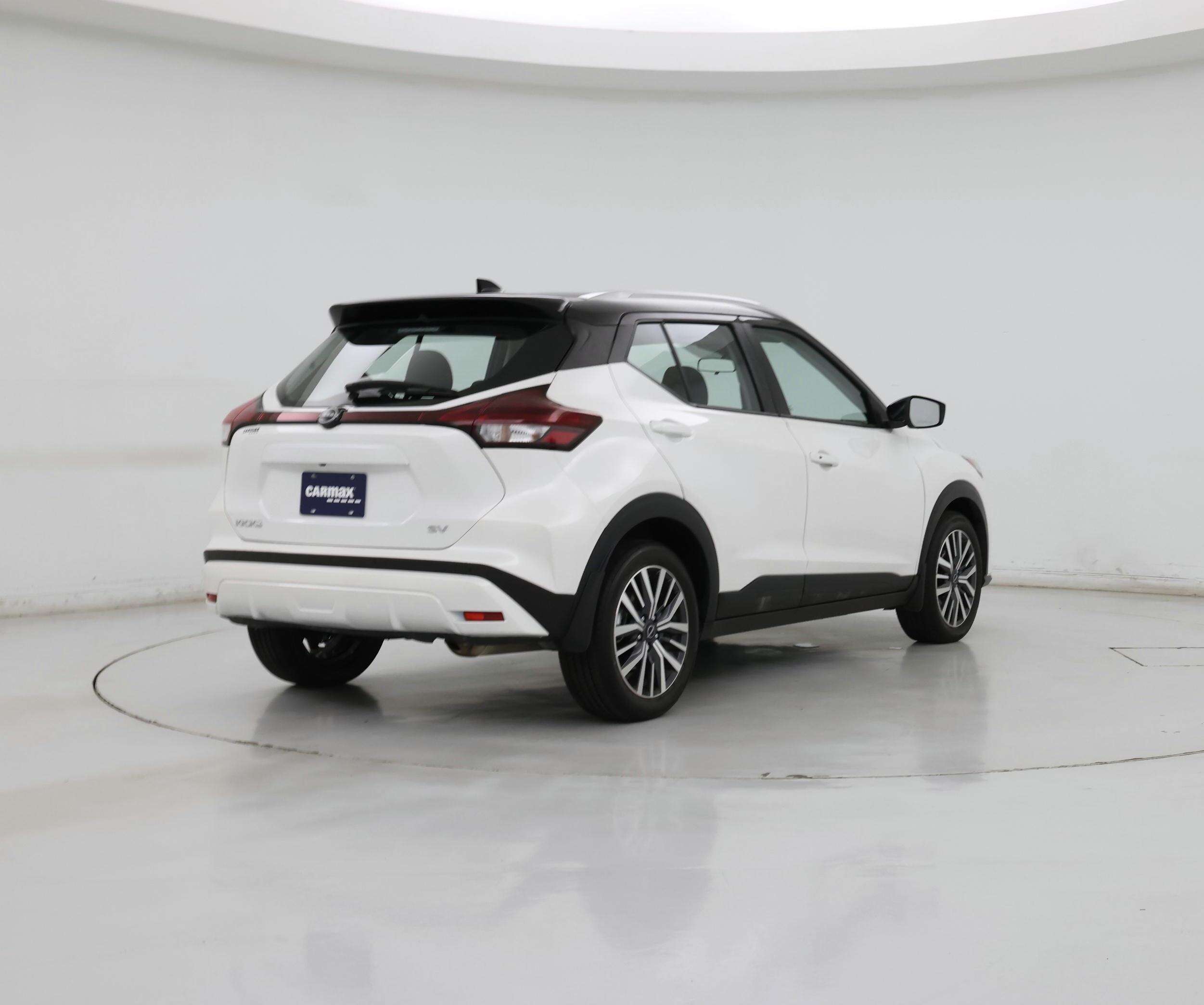 Thumbnail: 2024 Nissan Kicks - 8