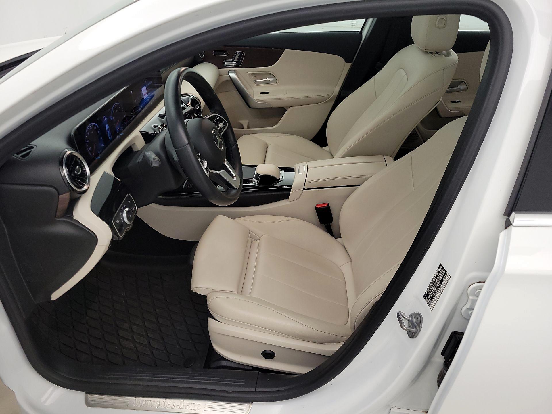 Thumbnail: 2019 Mercedes-Benz A-Class - 11