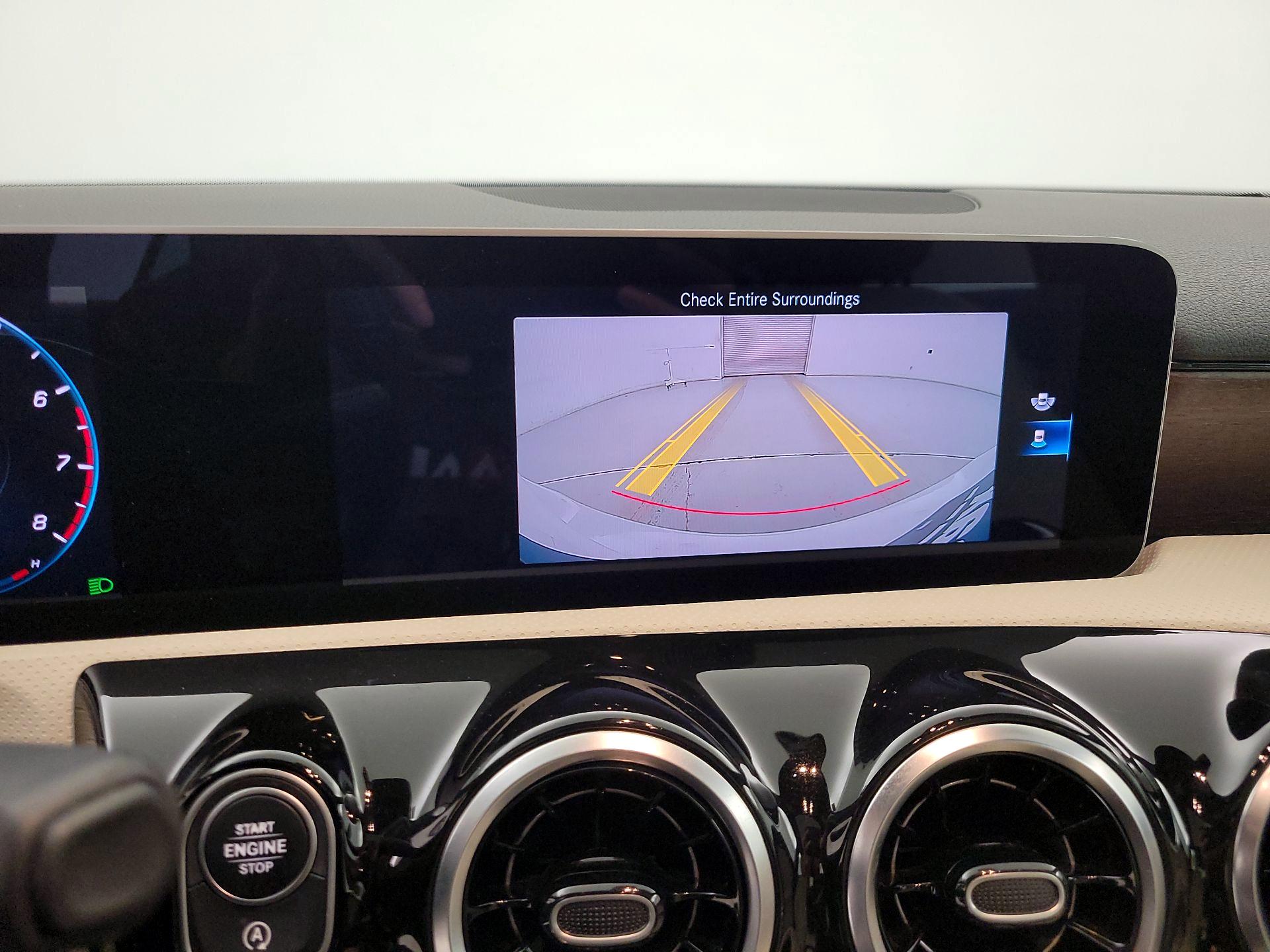 Thumbnail: 2019 Mercedes-Benz A-Class - 14