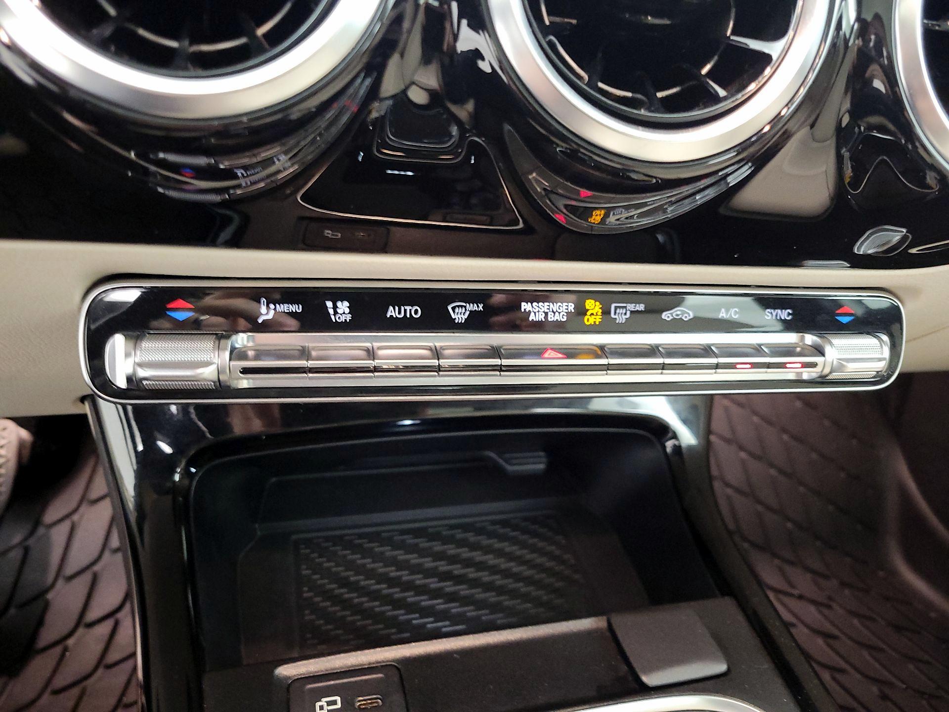 Thumbnail: 2019 Mercedes-Benz A-Class - 16