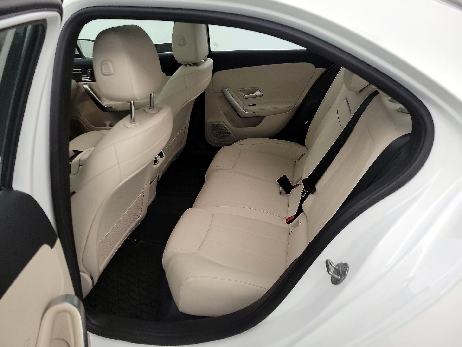 Thumbnail: 2019 Mercedes-Benz A-Class - 19