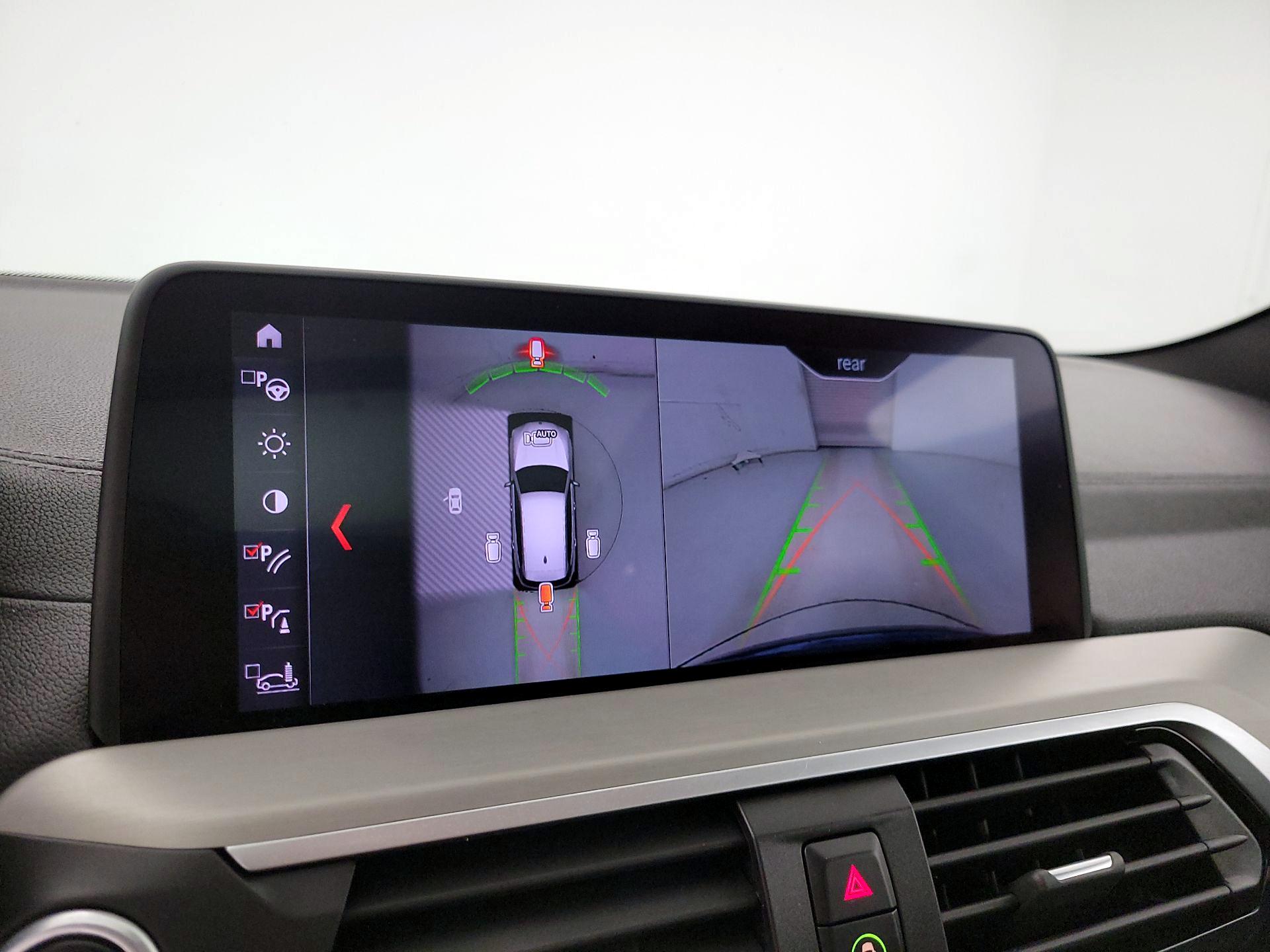 Thumbnail: 2019 BMW X3 - 15