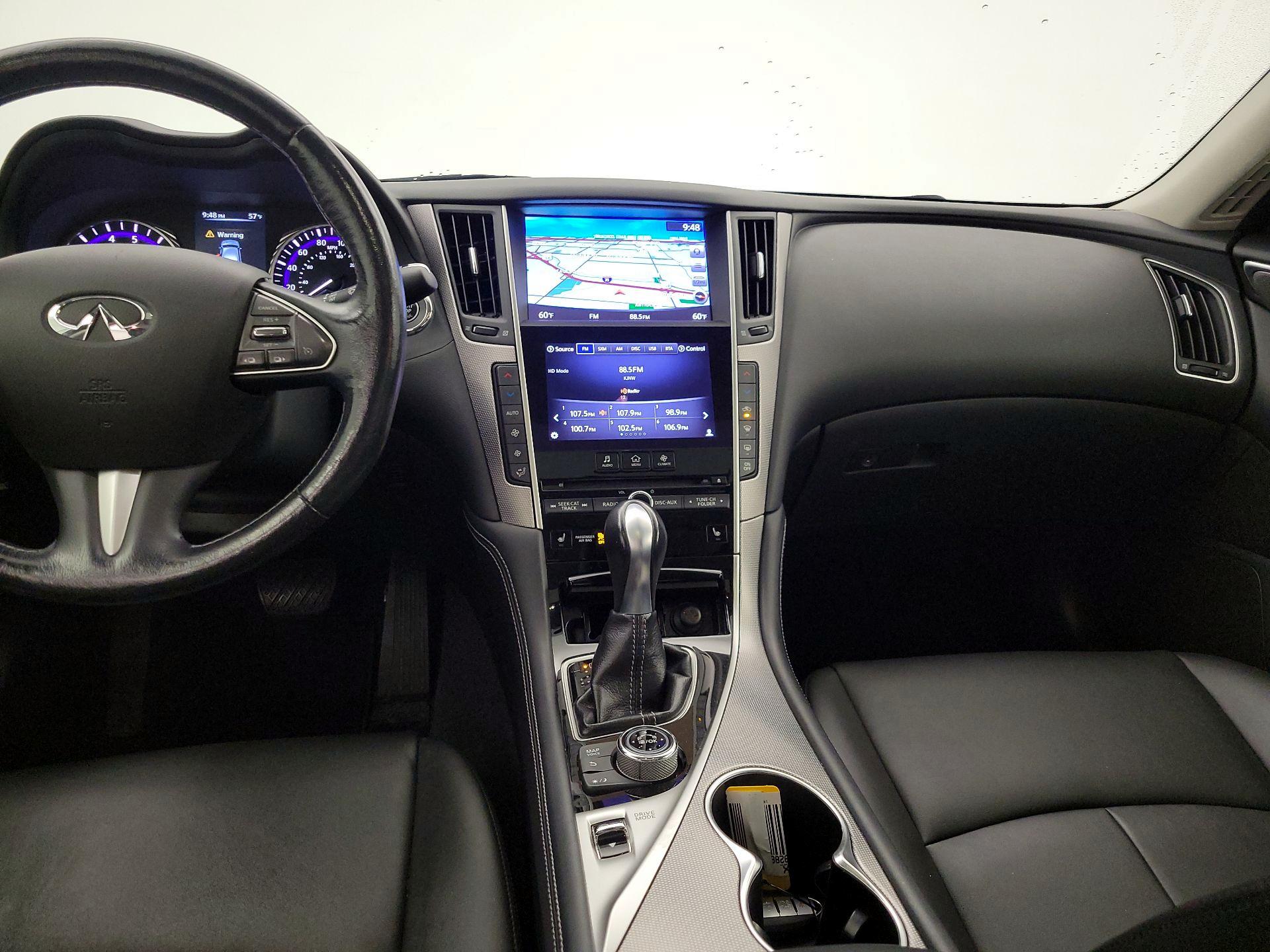 Thumbnail: 2015 INFINITI Q50 - 9