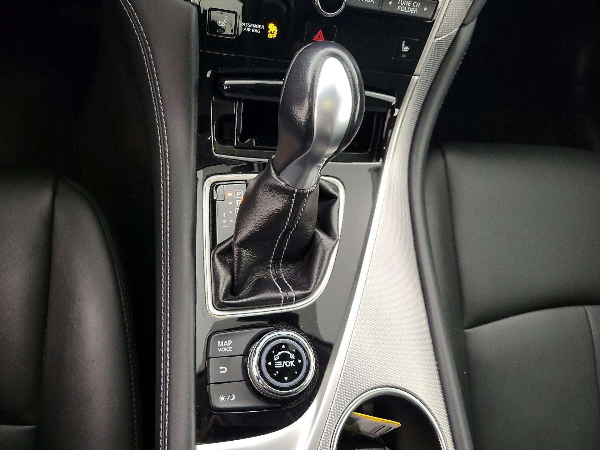 Thumbnail: 2015 INFINITI Q50 - 18