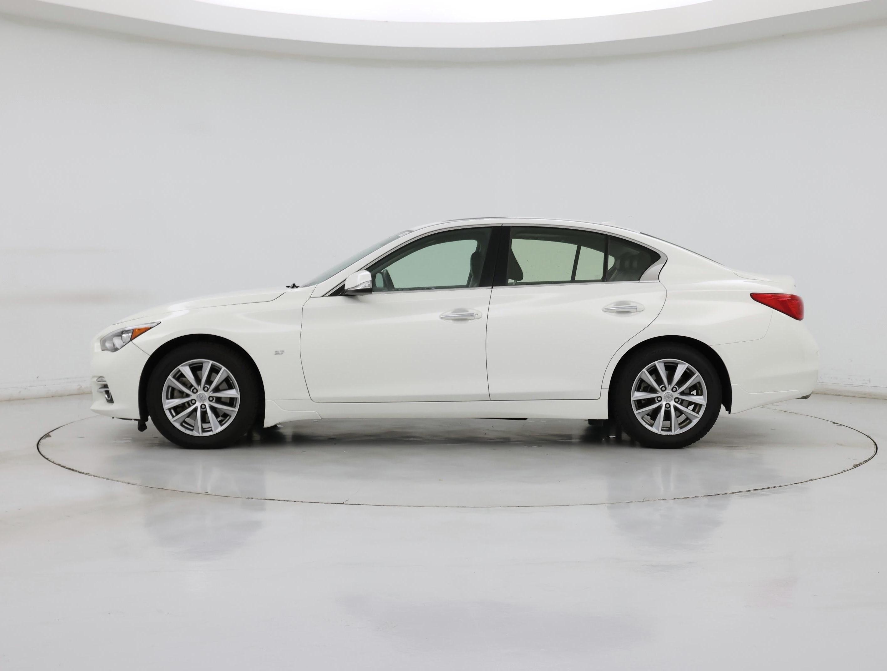 Thumbnail: 2015 INFINITI Q50 - 3