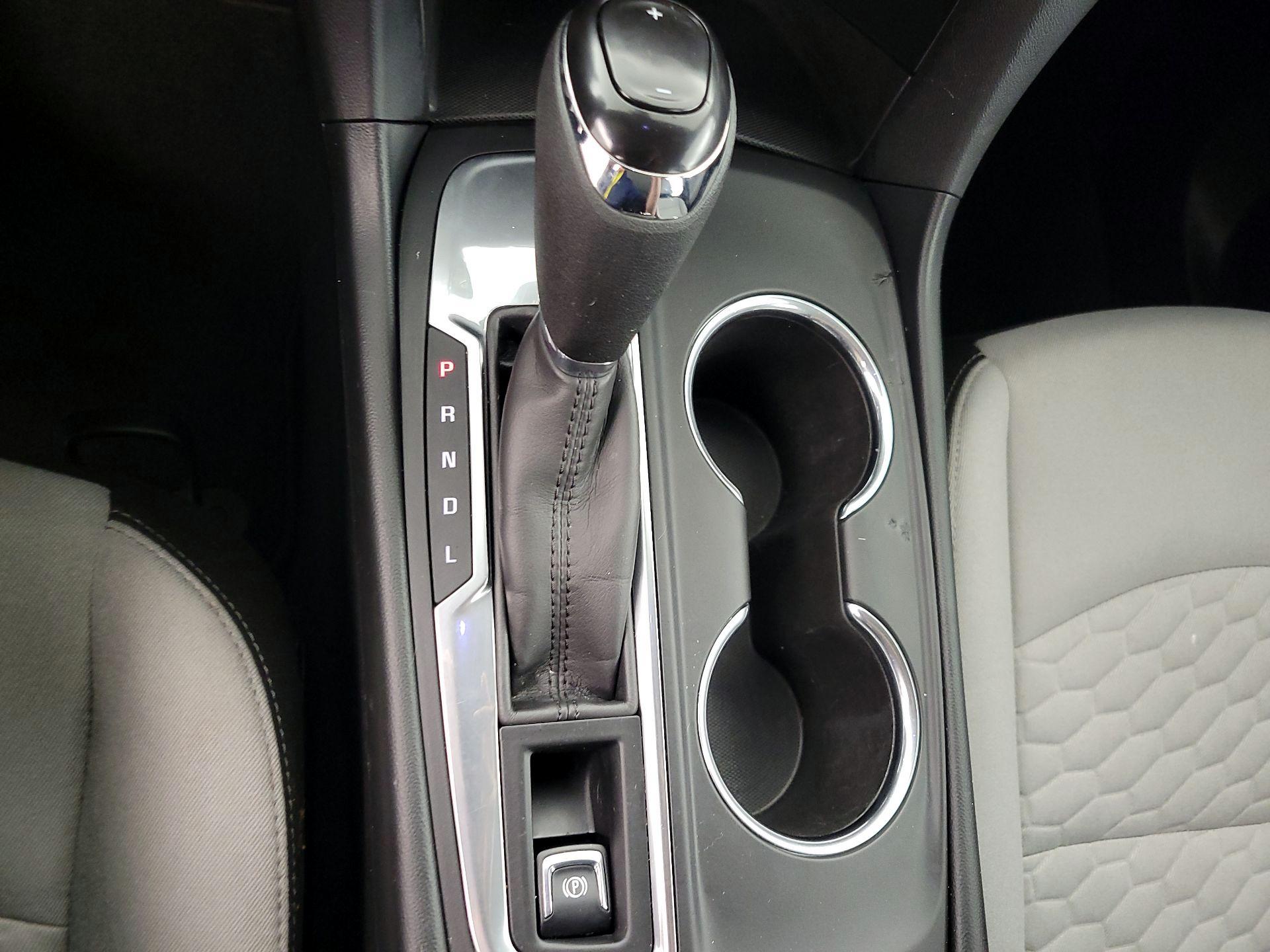 Thumbnail: 2019 Chevrolet Equinox - 17