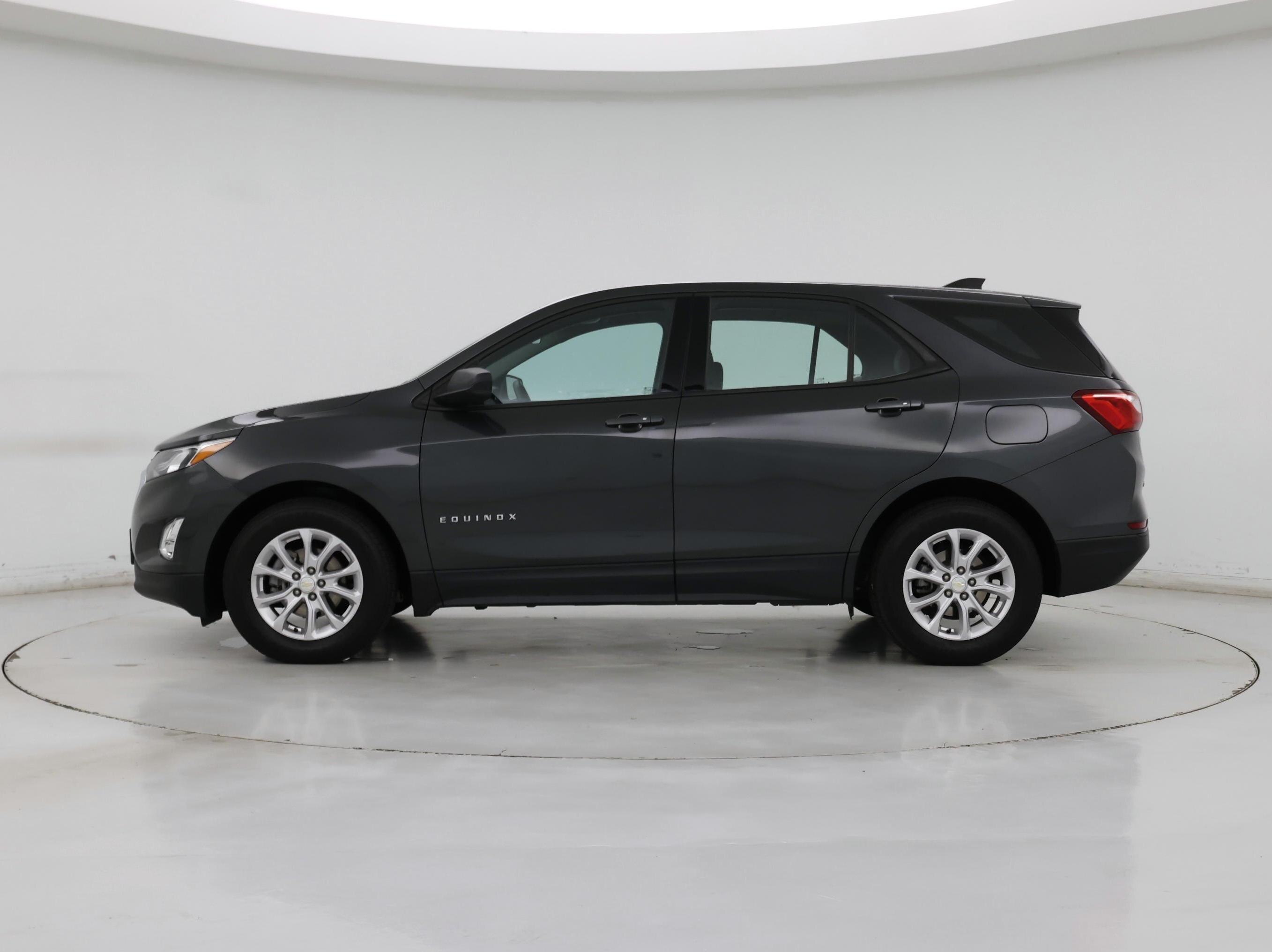 Thumbnail: 2019 Chevrolet Equinox - 3