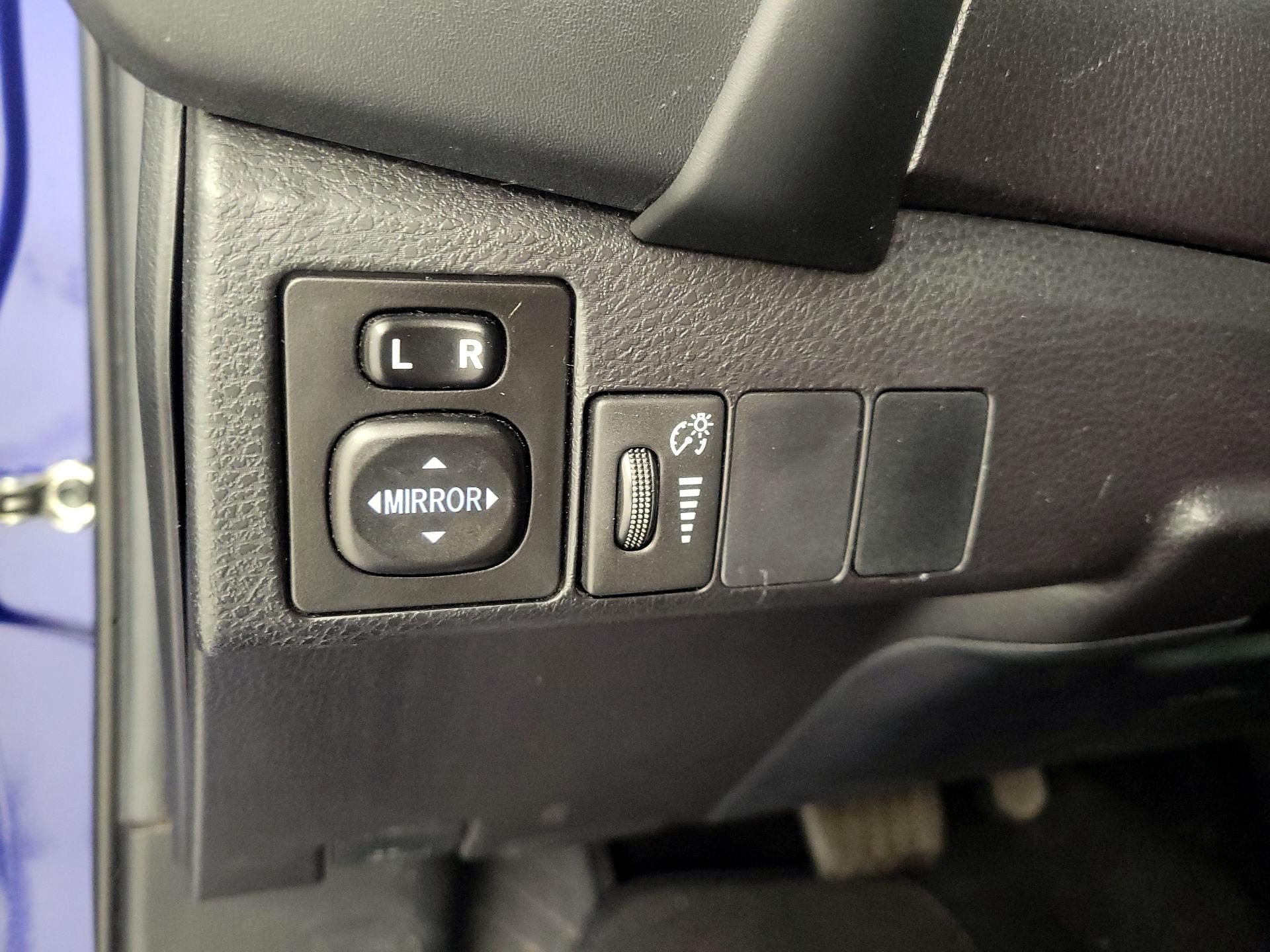 Thumbnail: 2019 Toyota Corolla - 13