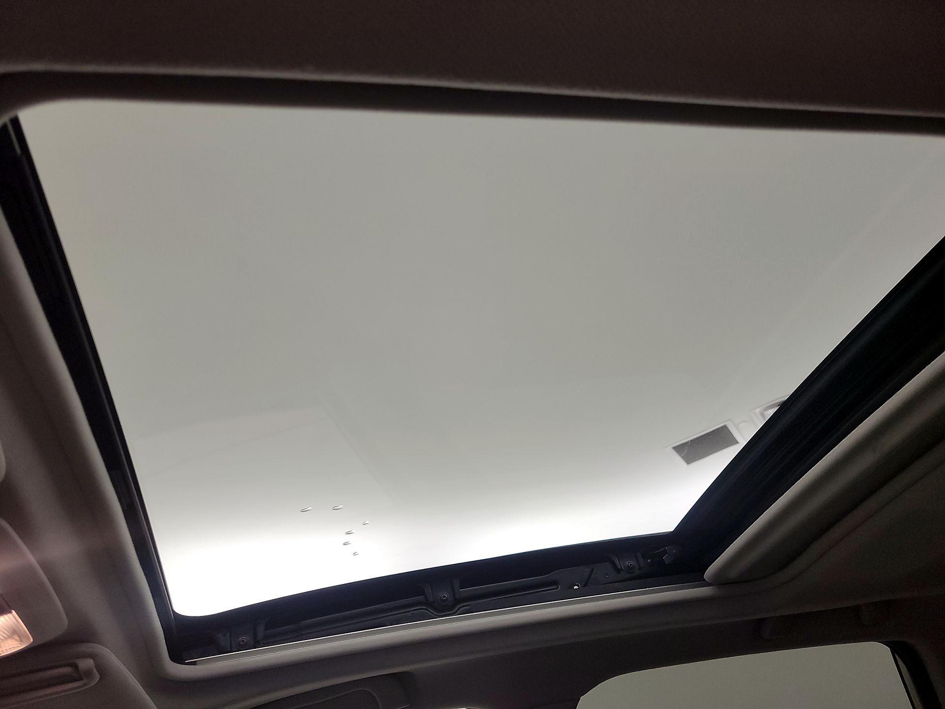 Thumbnail: 2015 Subaru Forester - 18