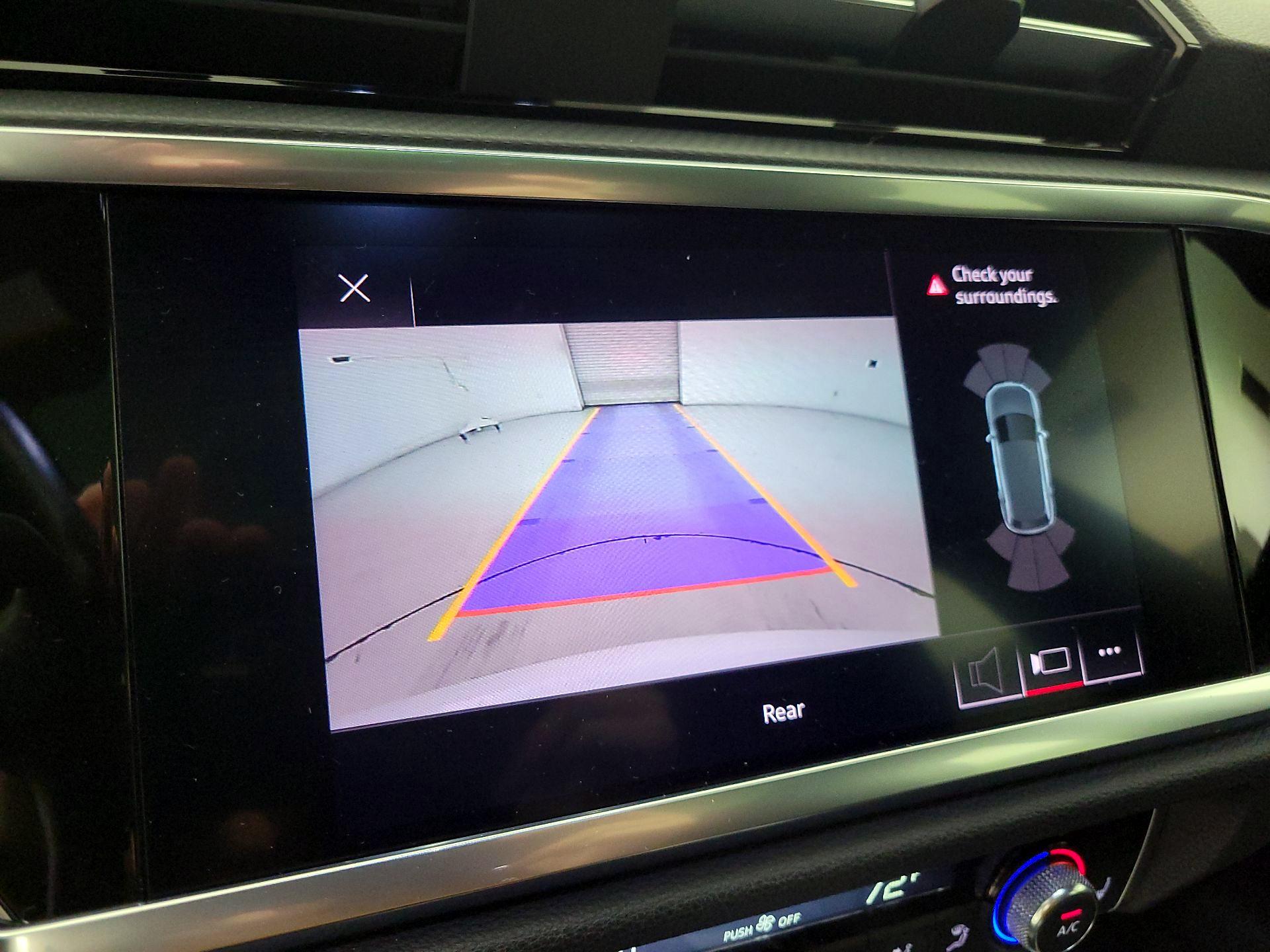 Thumbnail: 2021 Audi Q3 - 14