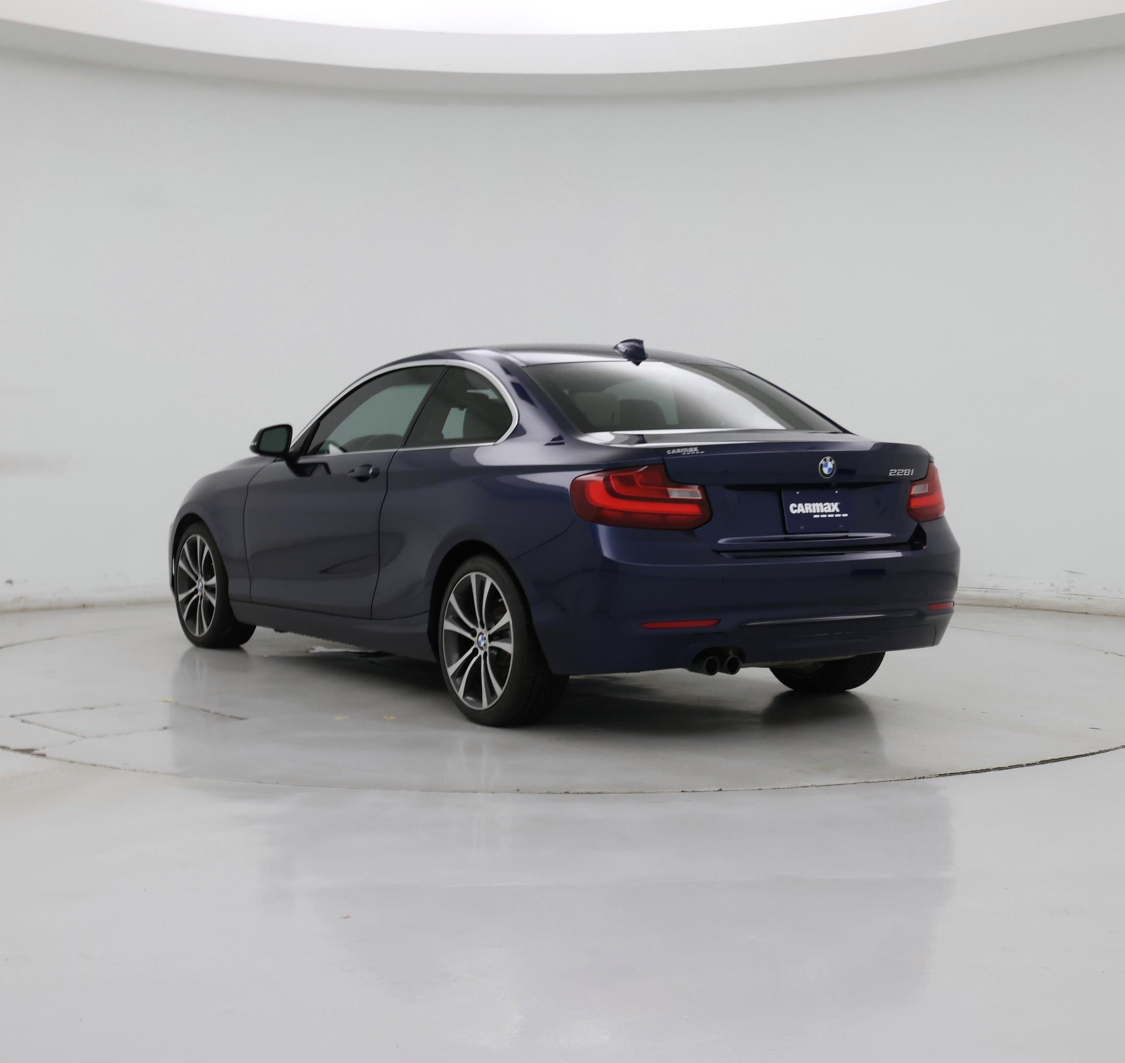 Thumbnail: 2016 BMW 2 Series - 2