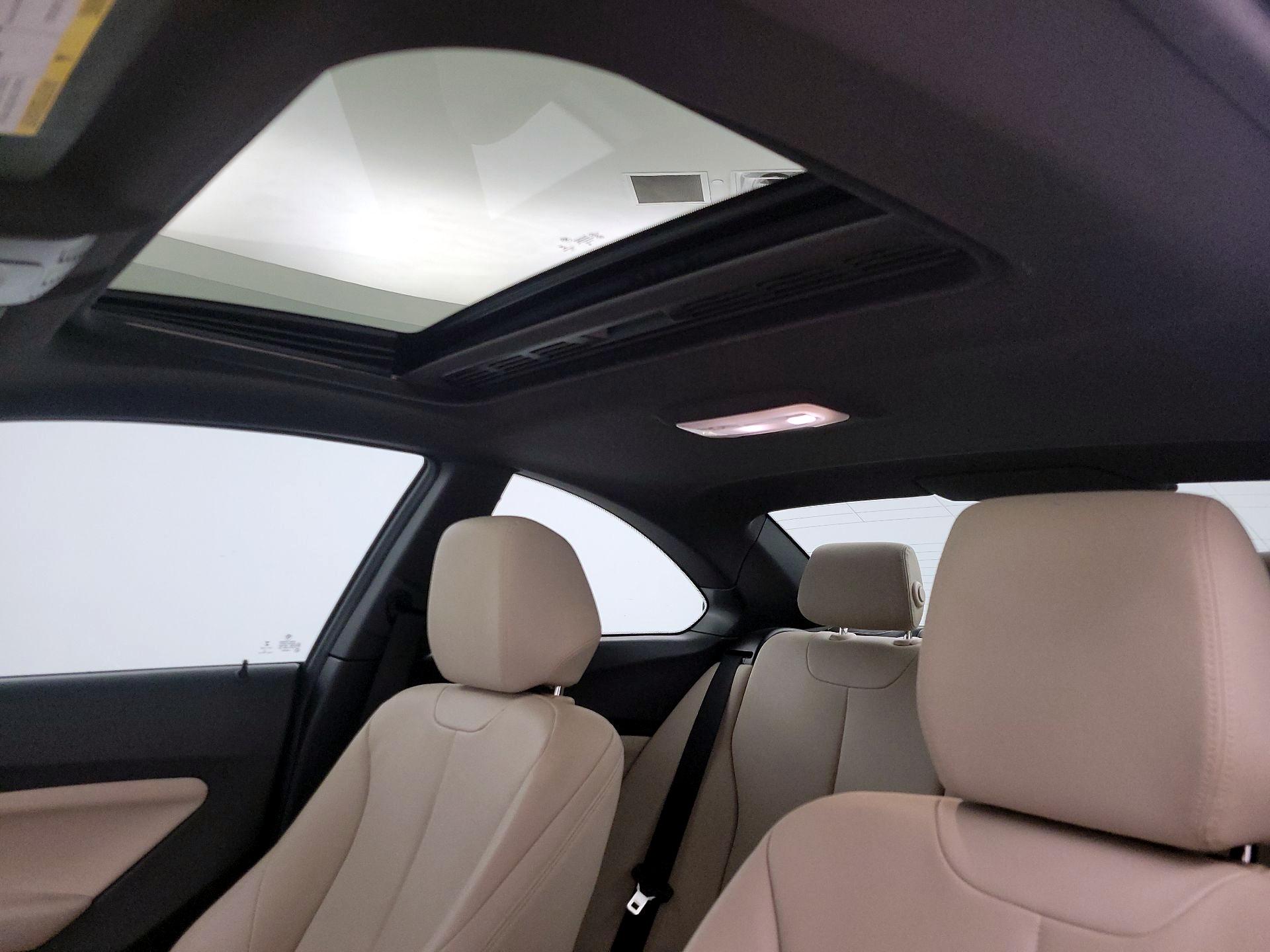 Thumbnail: 2016 BMW 2 Series - 19