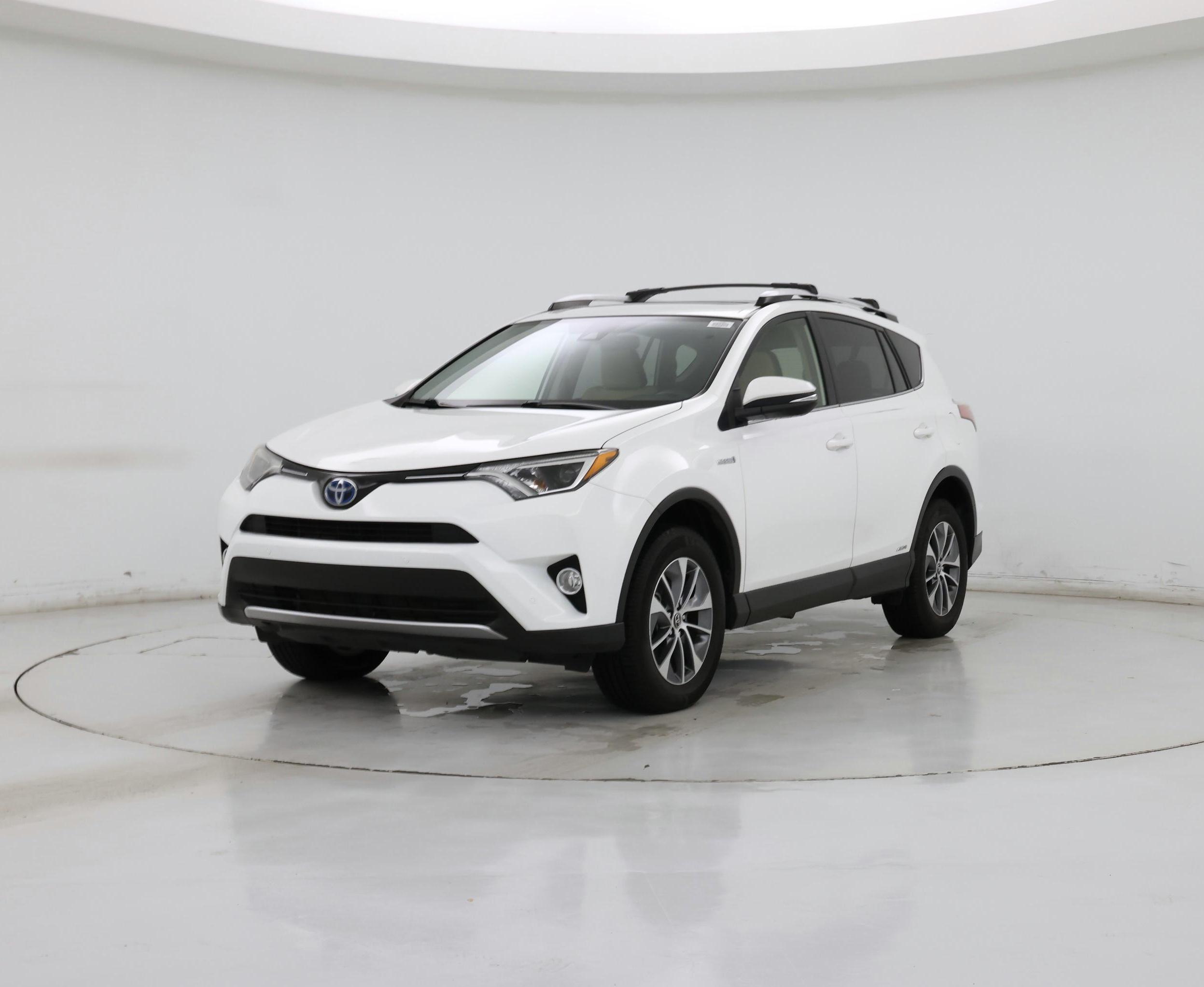 Thumbnail: 2016 Toyota RAV4 - 4