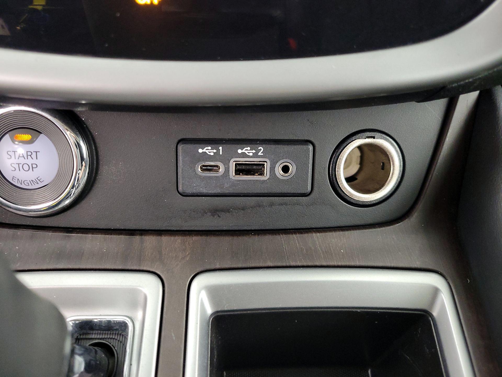 Thumbnail: 2019 Nissan Murano - 19