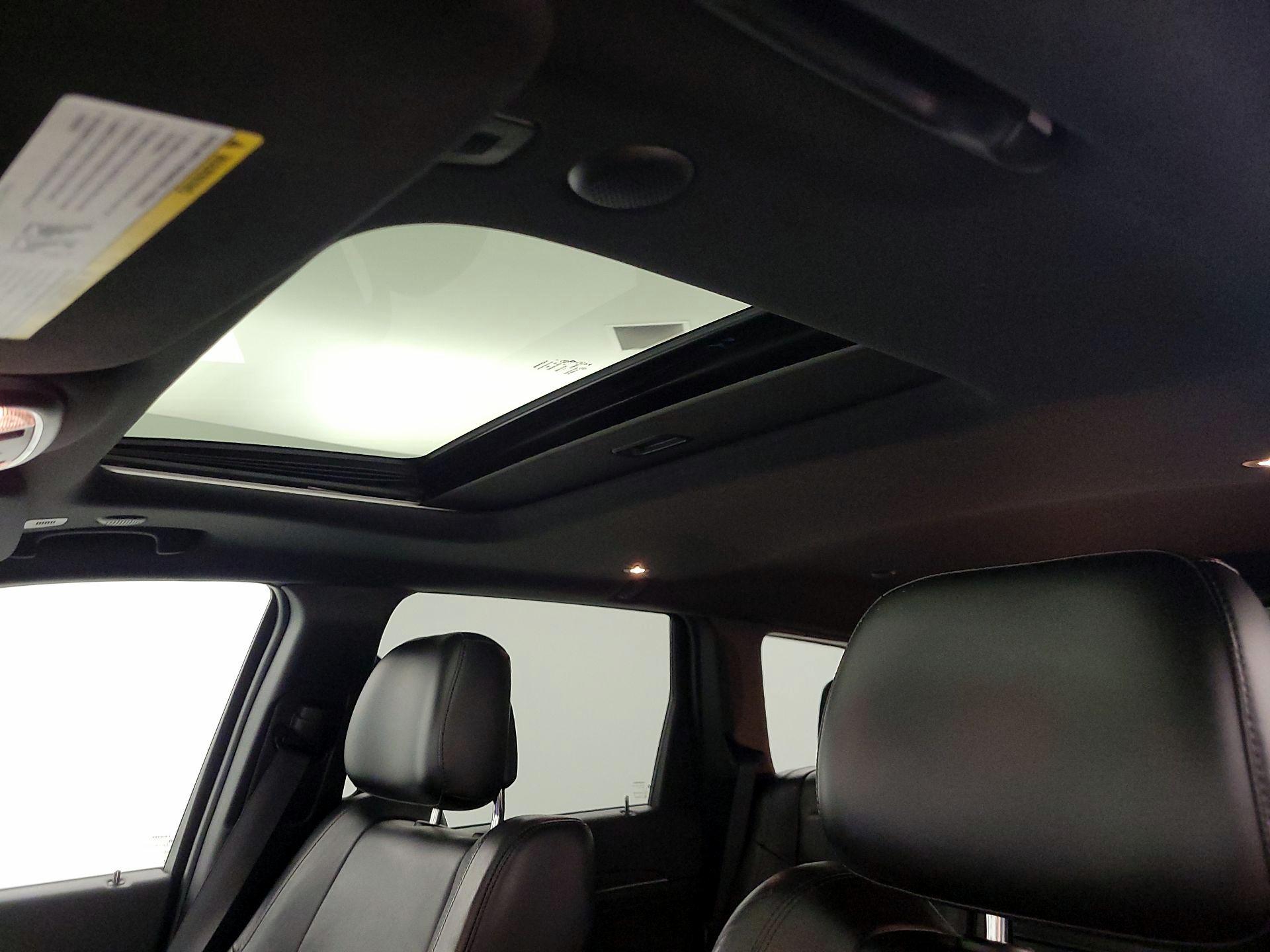 Thumbnail: 2018 Jeep Grand Cherokee - 20