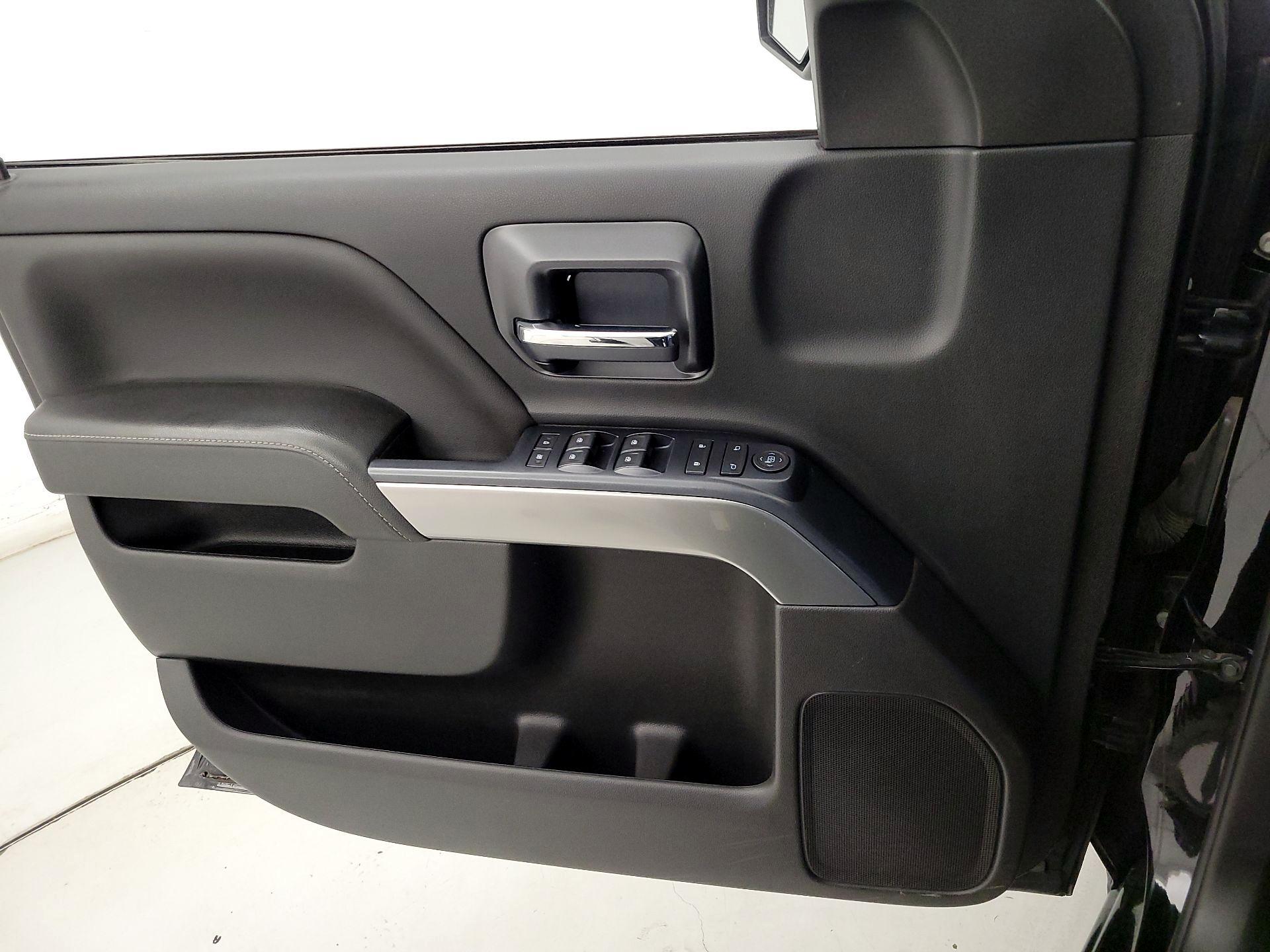 Thumbnail: 2018 Chevrolet Silverado 1500 - 12