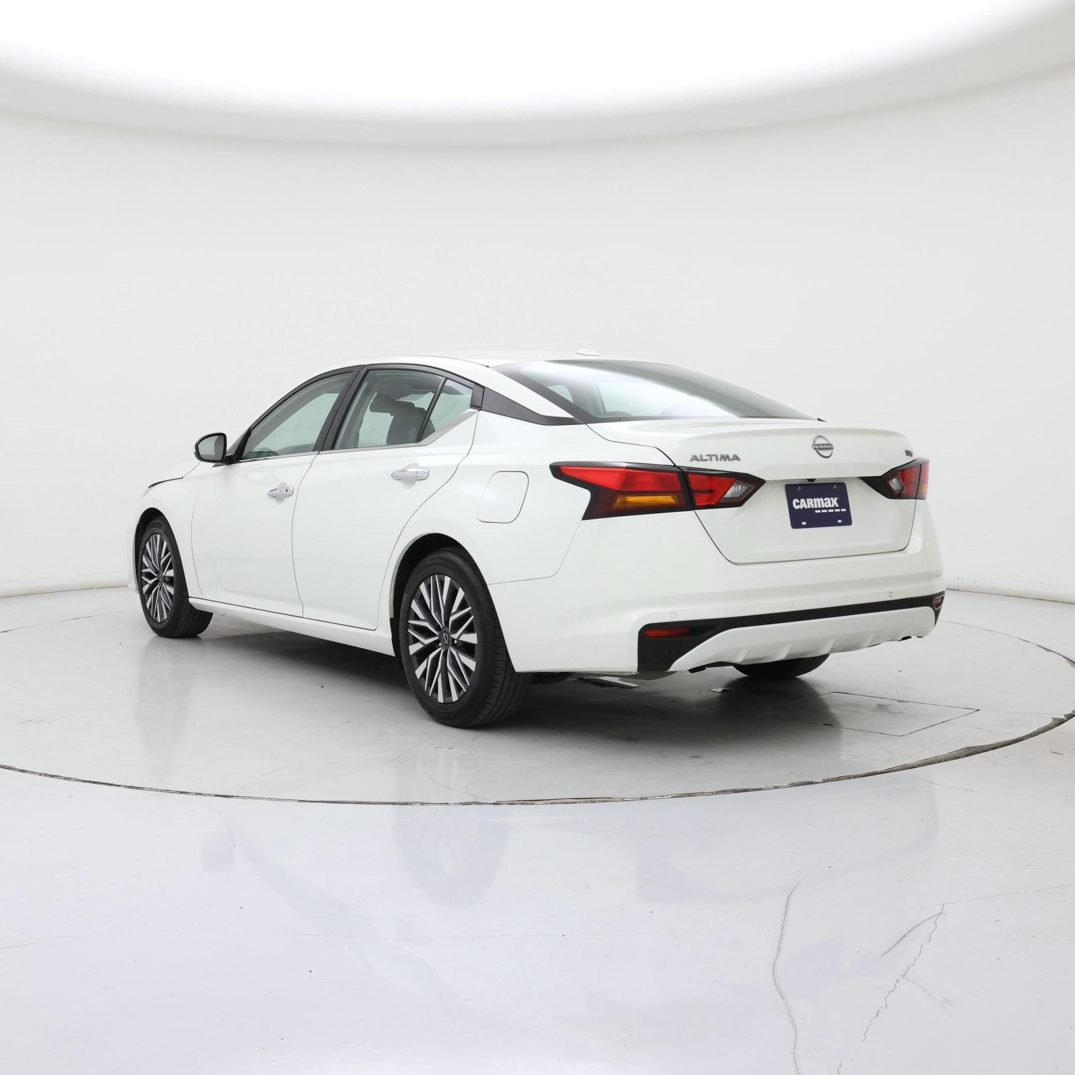 Thumbnail: 2023 Nissan Altima - 2