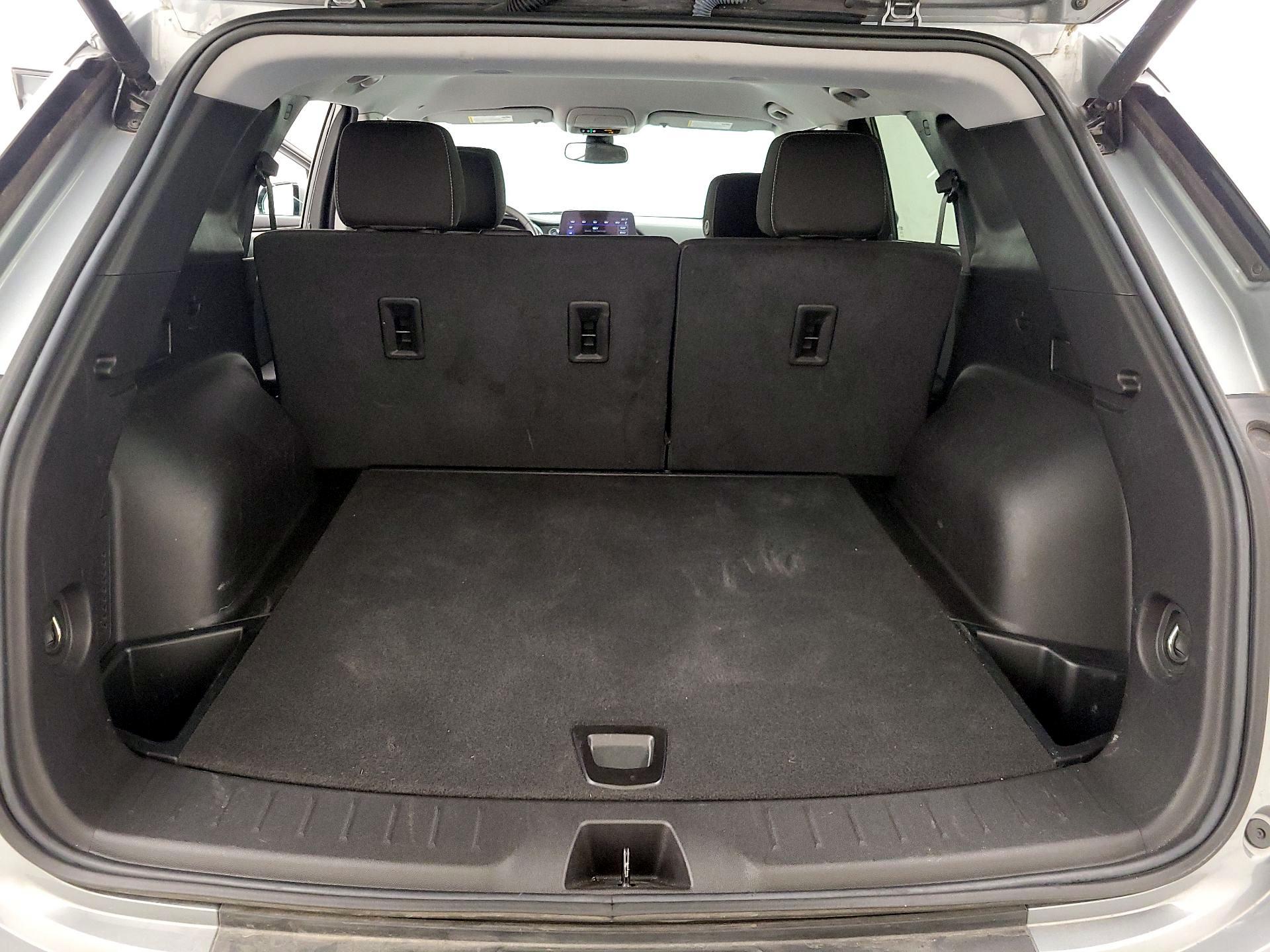 Thumbnail: 2023 Chevrolet Blazer - 20