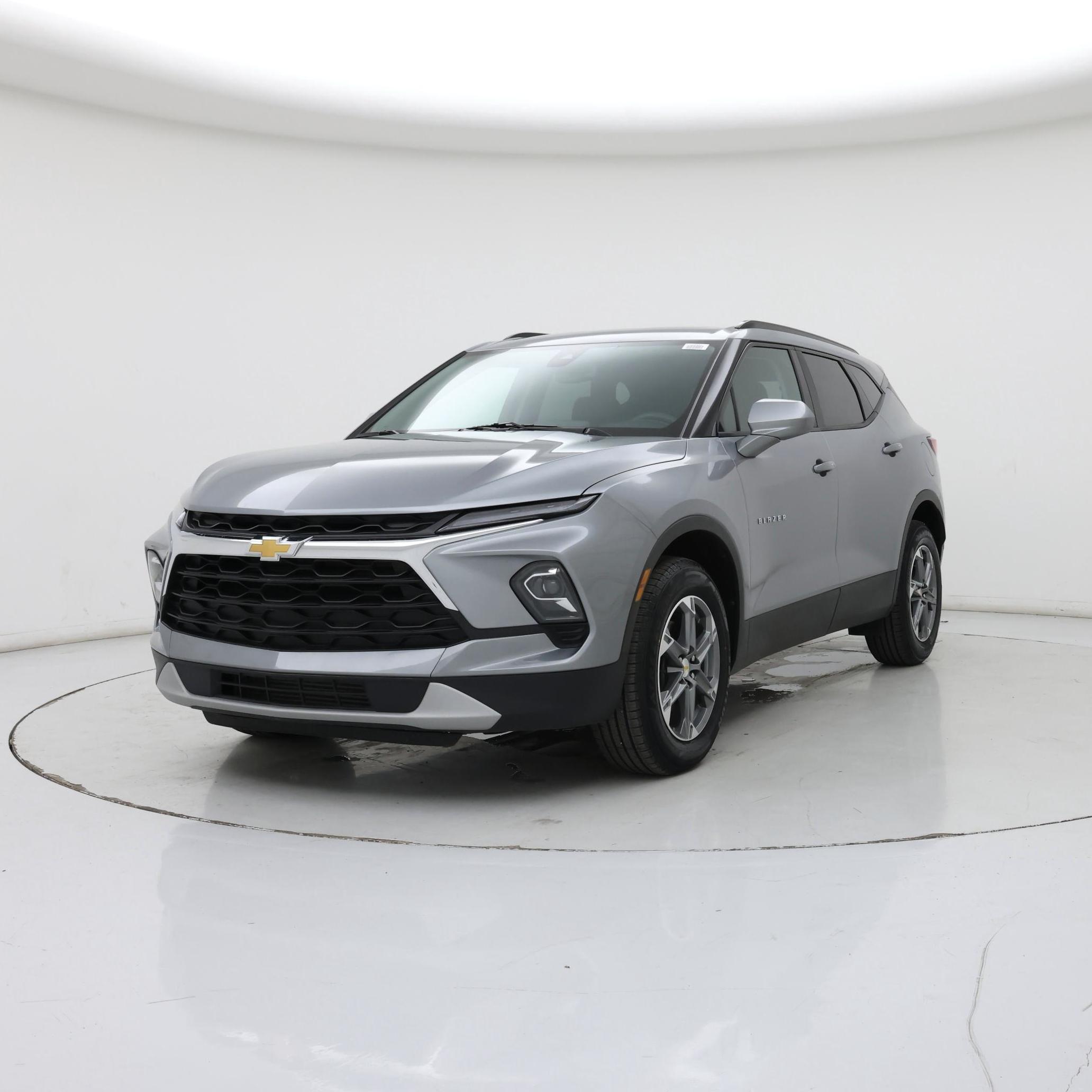 Thumbnail: 2023 Chevrolet Blazer - 4