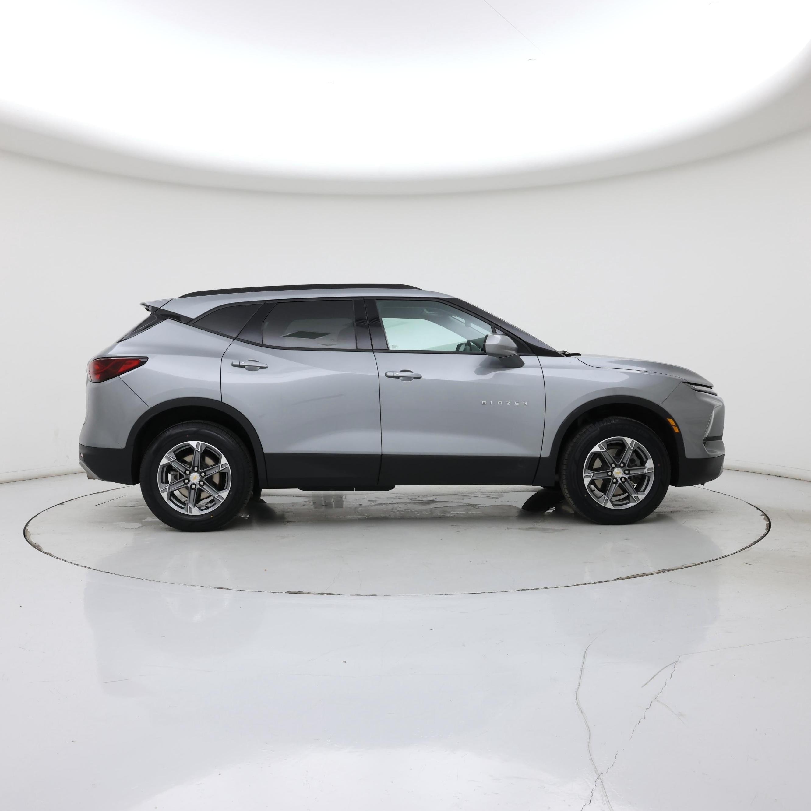 Thumbnail: 2023 Chevrolet Blazer - 7